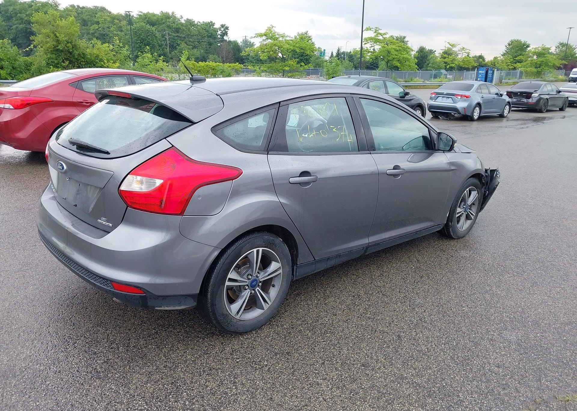 2014 FORD FOCUS SE