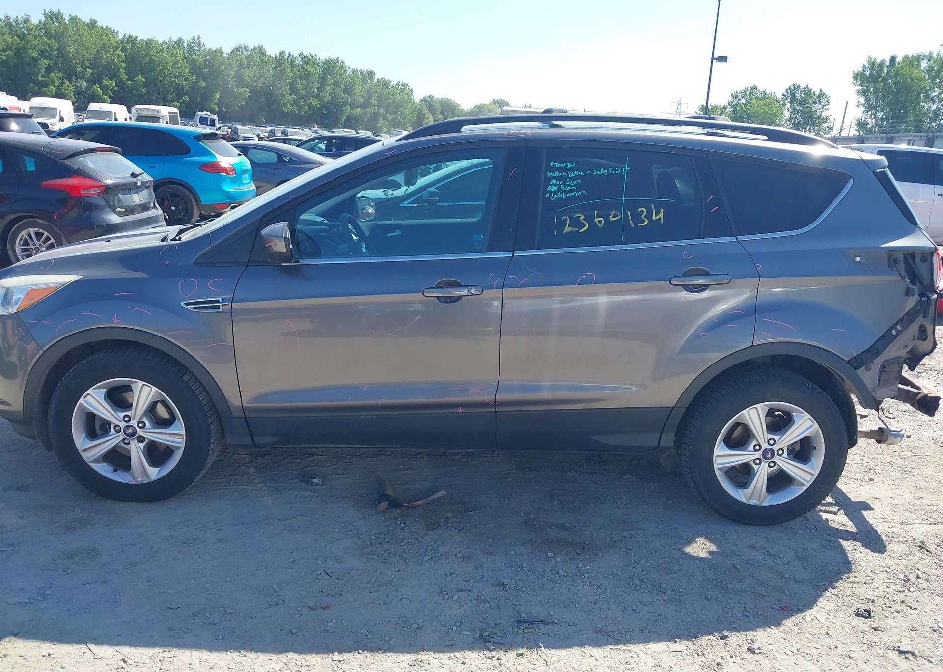 2013 FORD ESCAPE SE