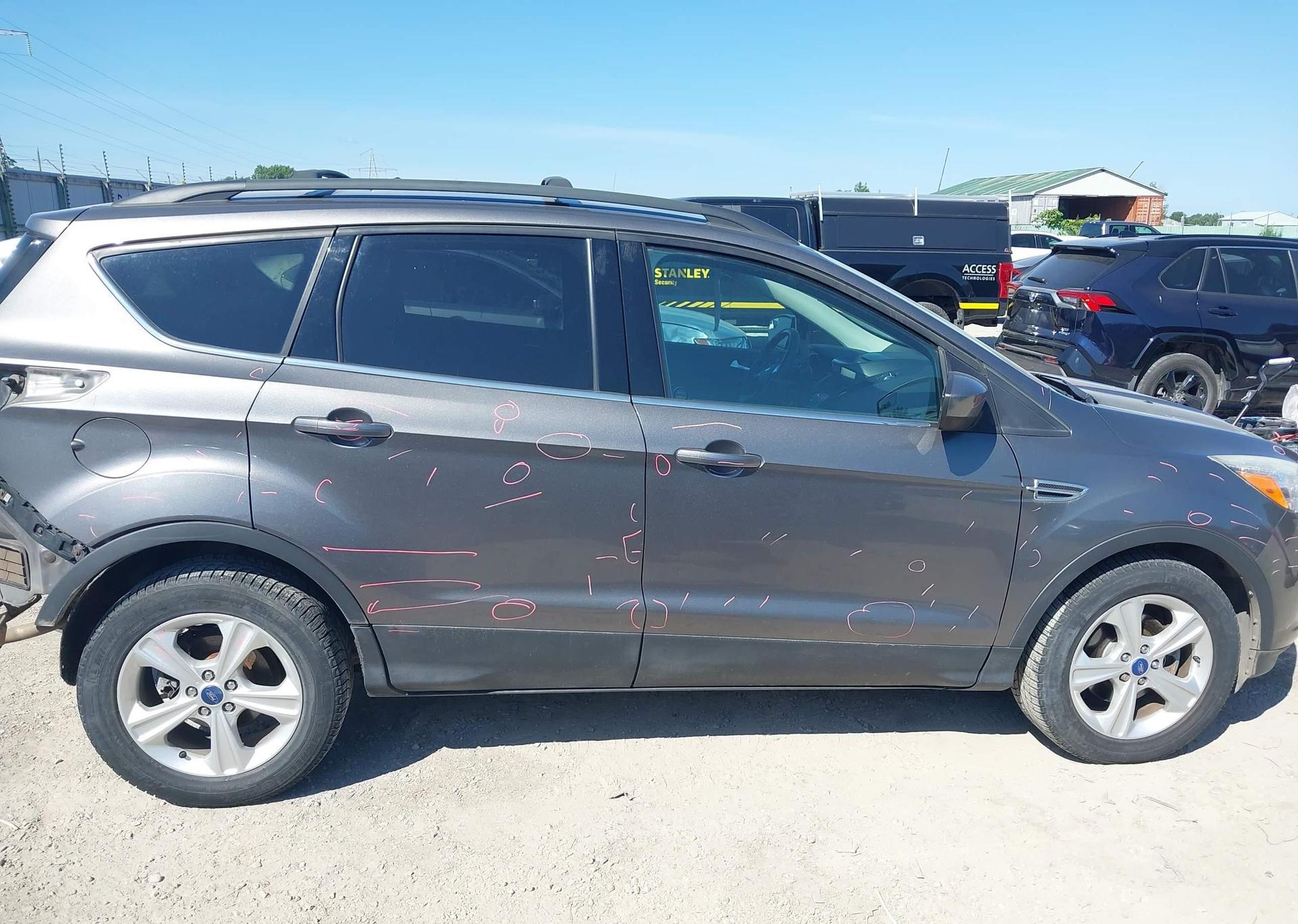 2013 FORD ESCAPE SE