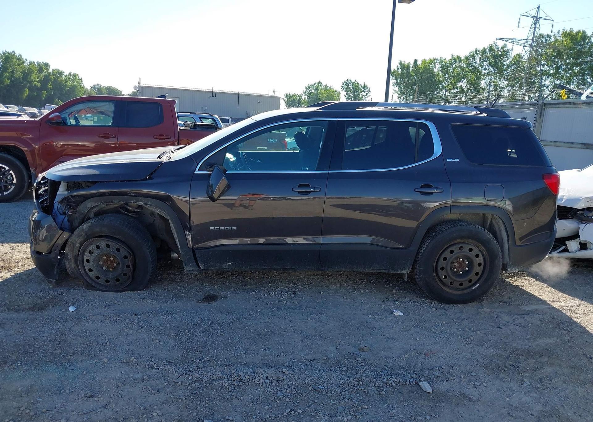 2019 GMC ACADIA SLE-2