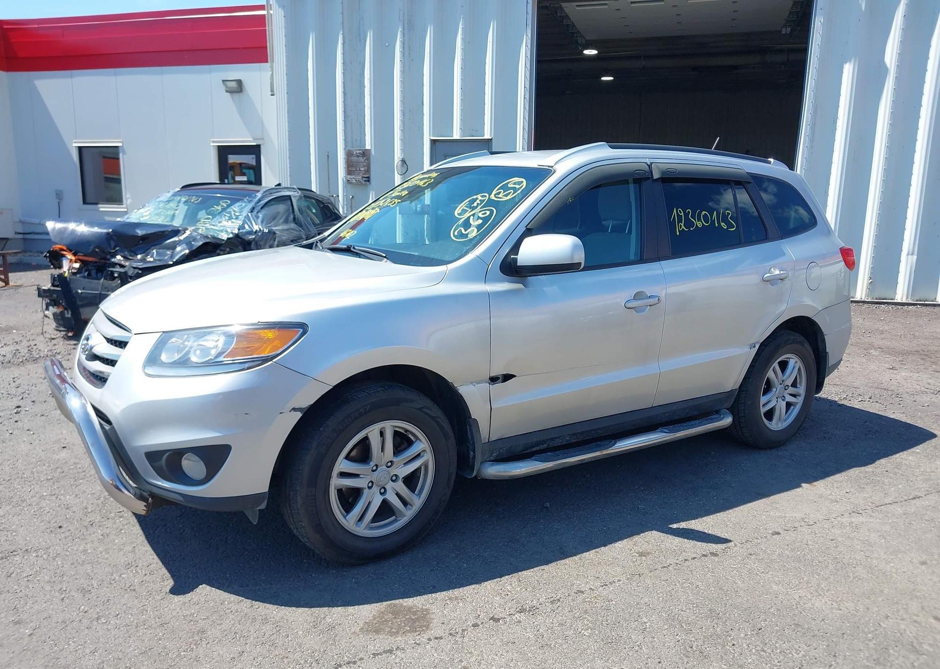 2012 HYUNDAI SANTA FE GLS