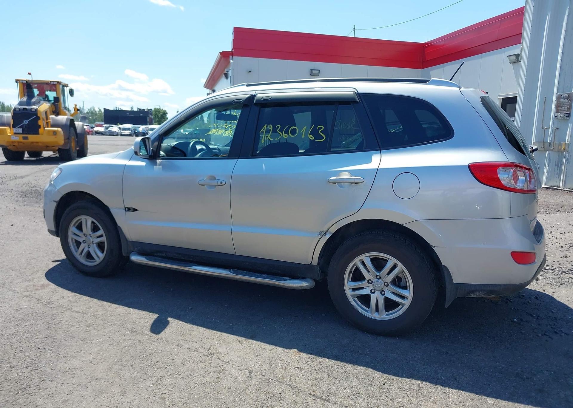 2012 HYUNDAI SANTA FE GLS
