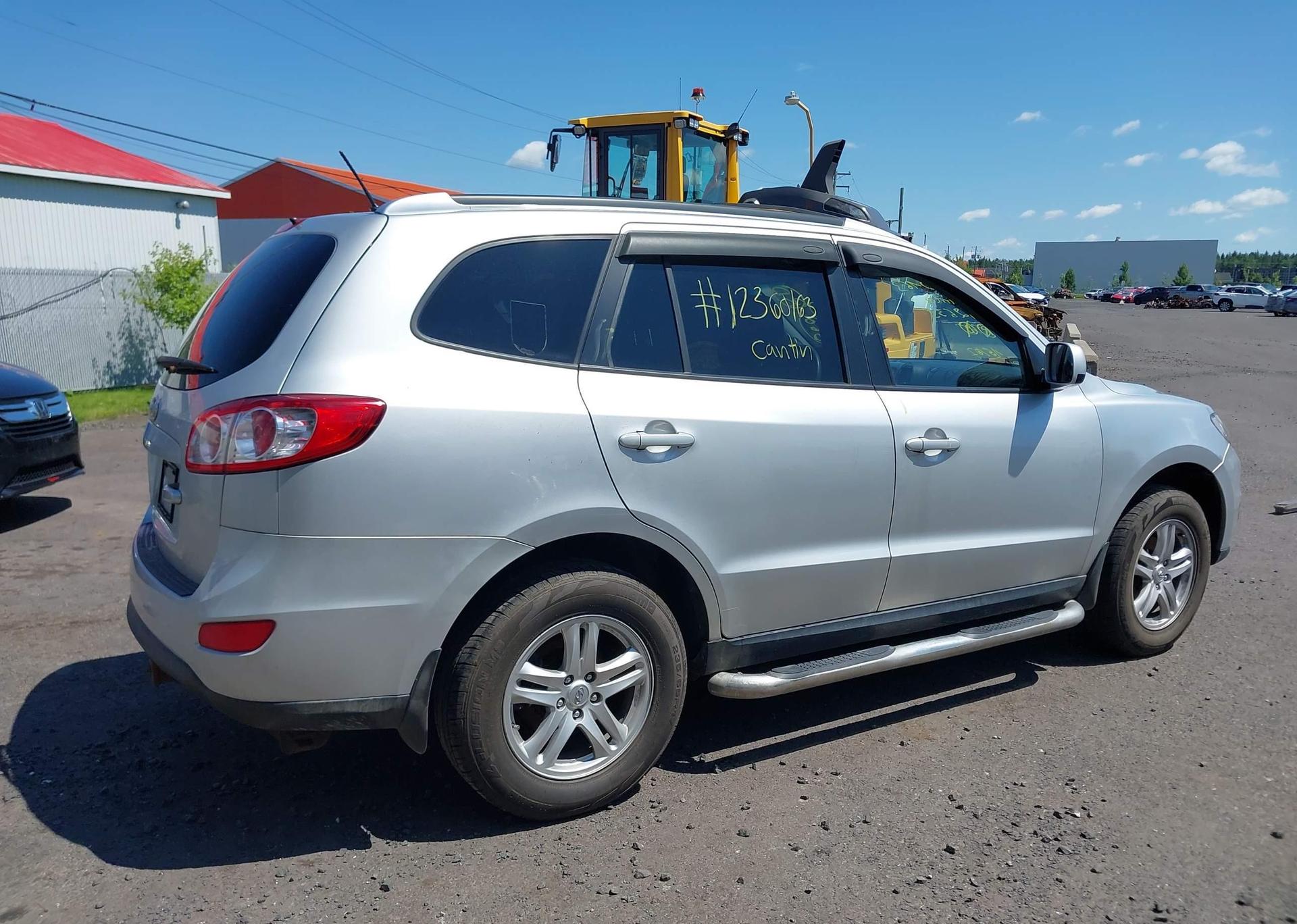 2012 HYUNDAI SANTA FE GLS