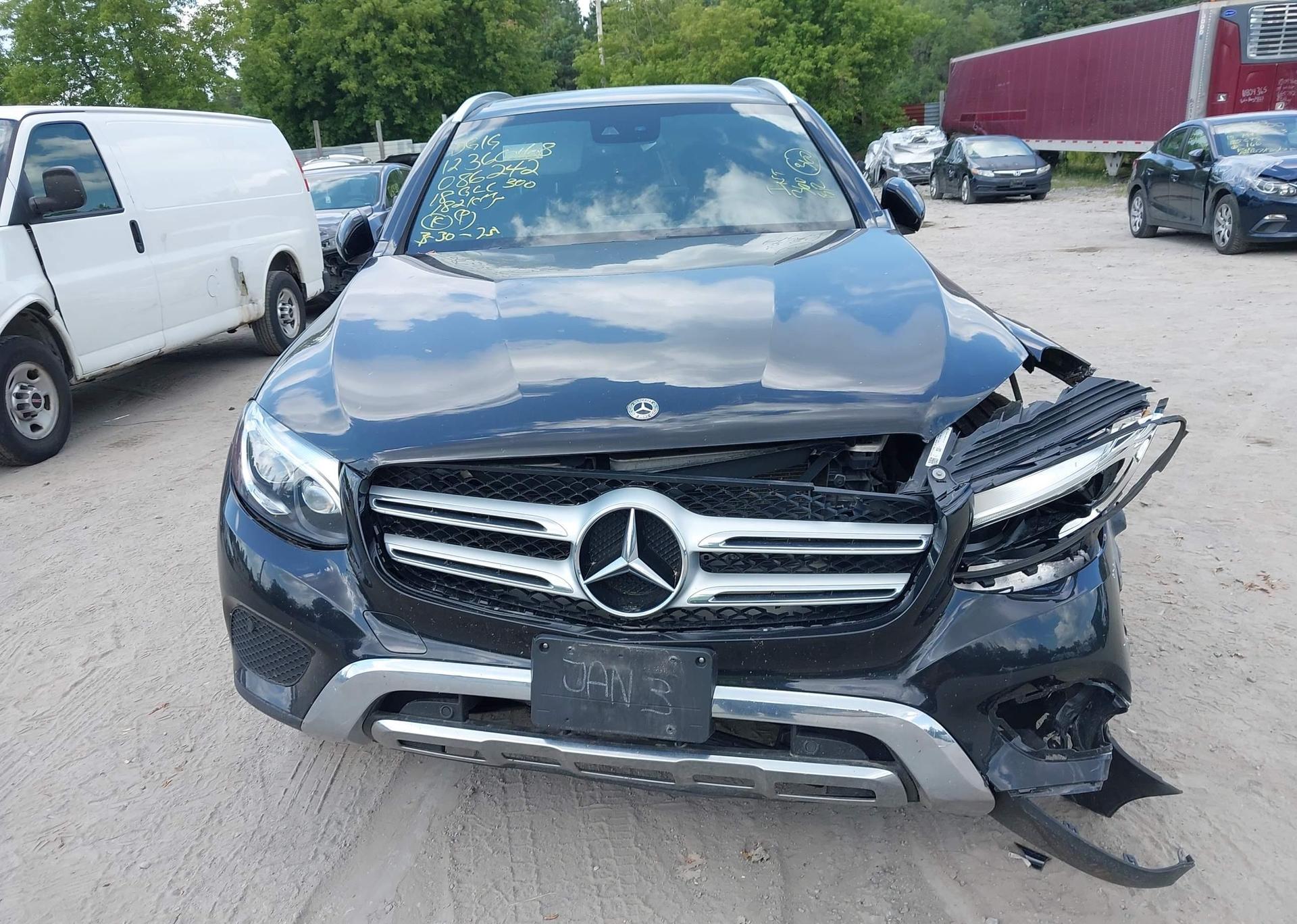 2018 MERCEDES-BENZ GLC 300 4MATIC