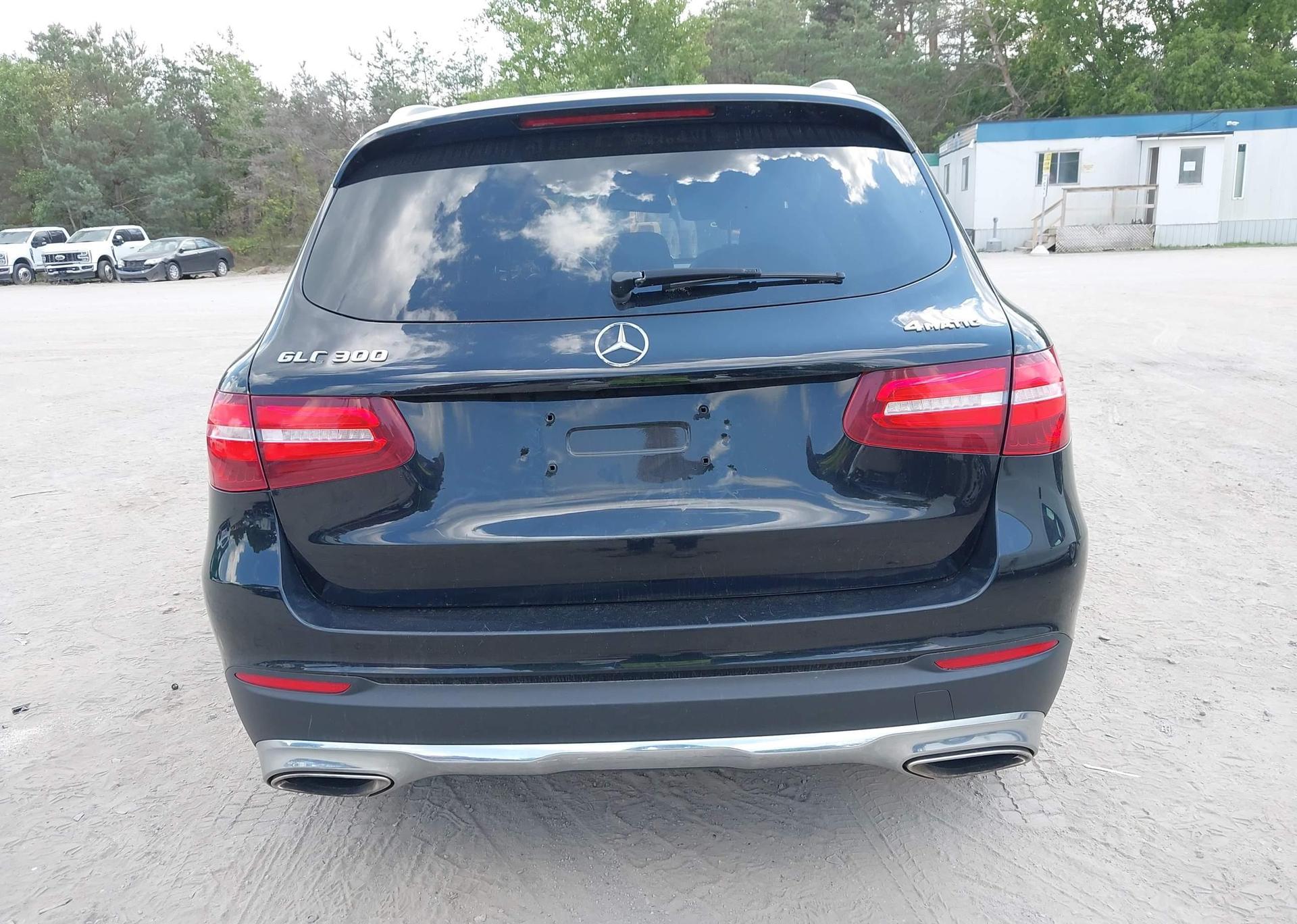 2018 MERCEDES-BENZ GLC 300 4MATIC