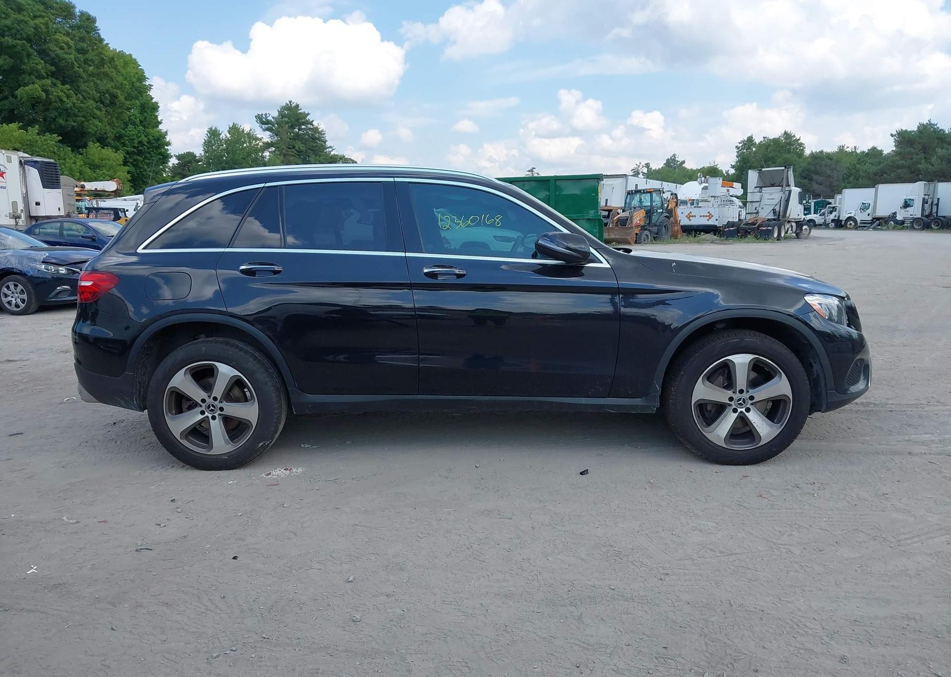 2018 MERCEDES-BENZ GLC 300 4MATIC