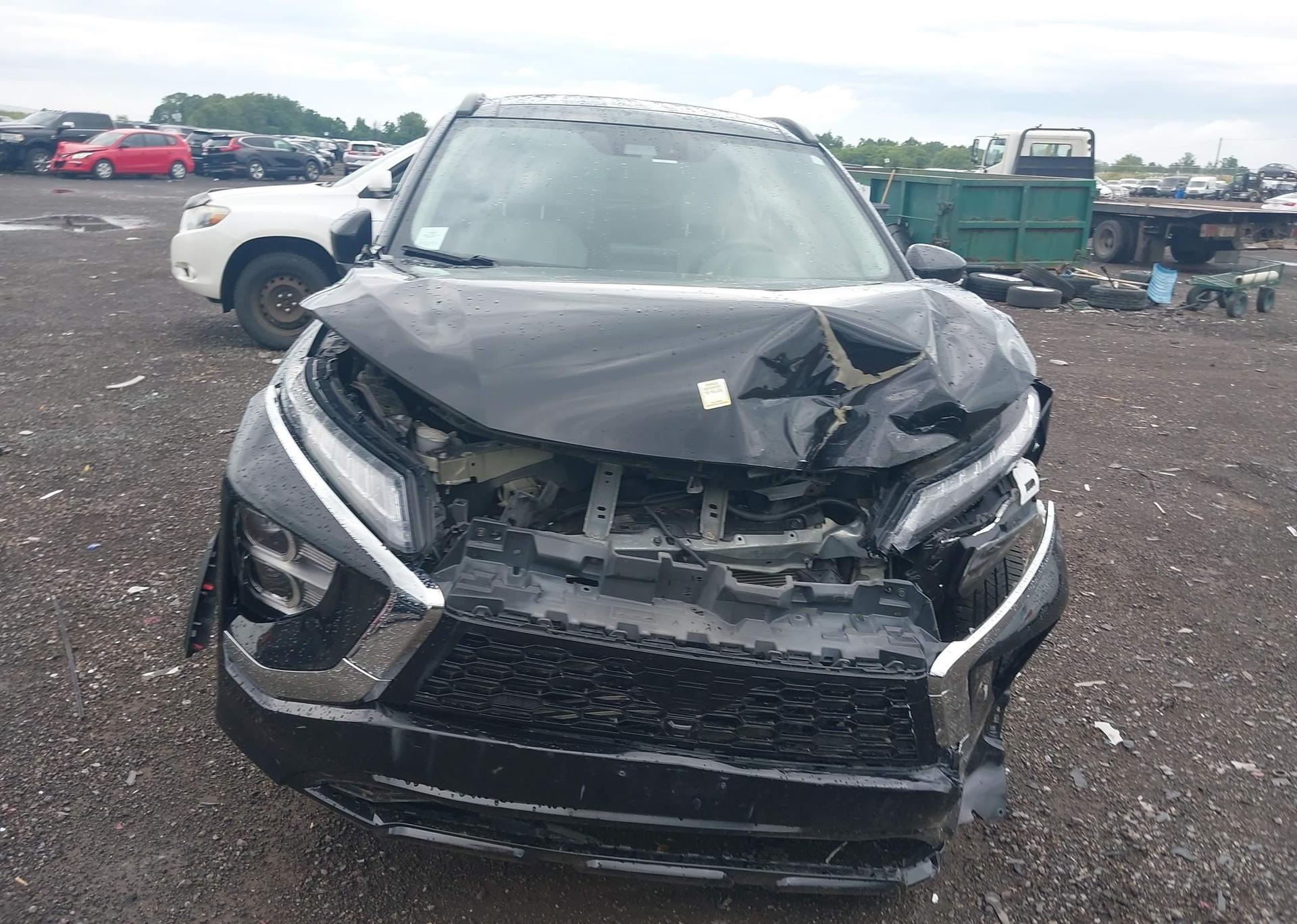 2022 MITSUBISHI ECLIPSE CROSS LE