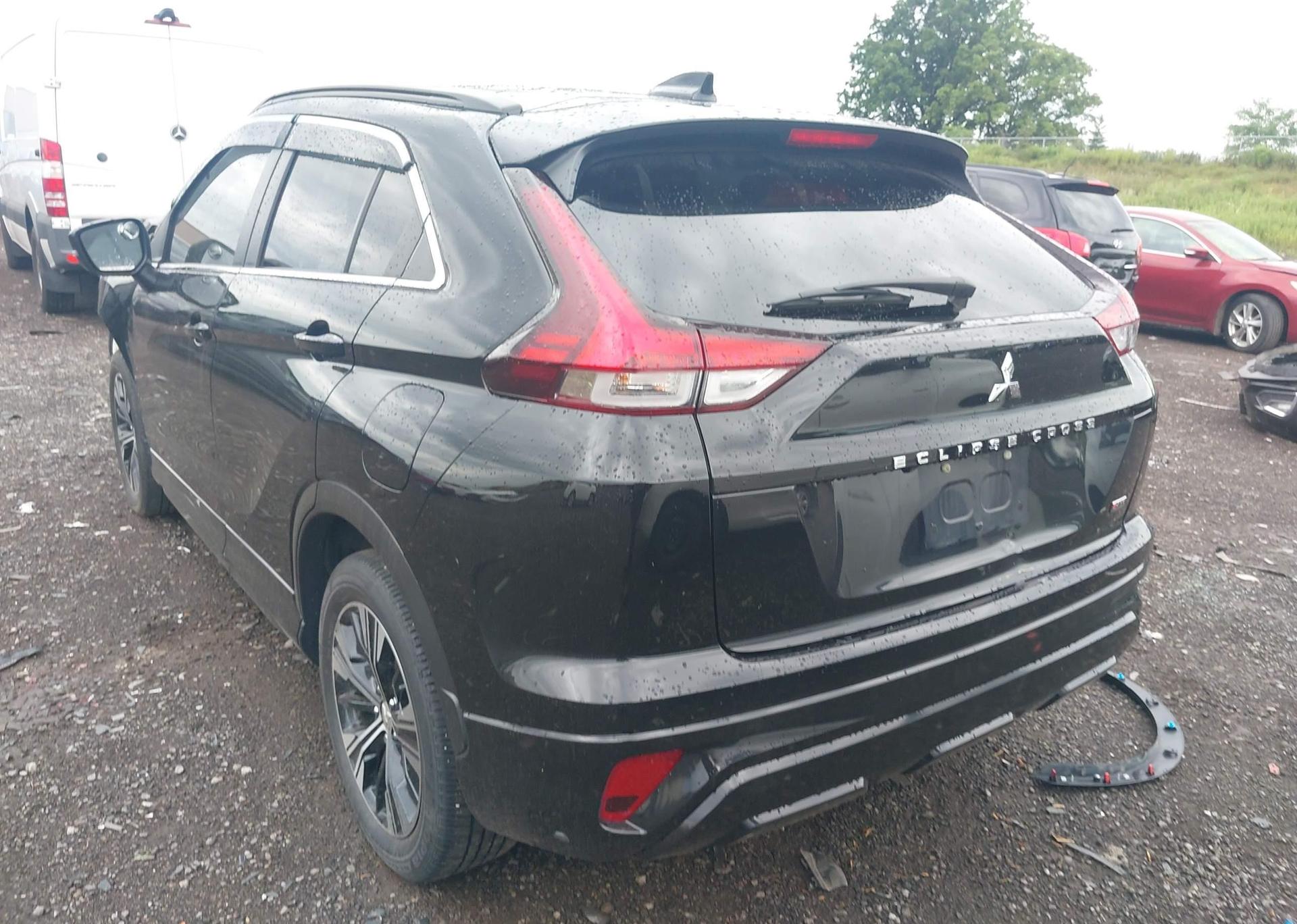 2022 MITSUBISHI ECLIPSE CROSS LE