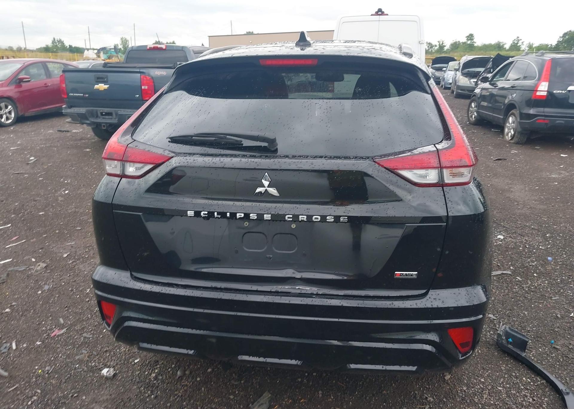 2022 MITSUBISHI ECLIPSE CROSS LE