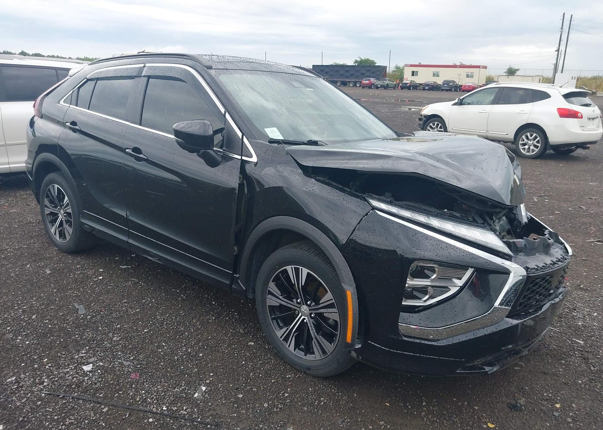 2022 MITSUBISHI ECLIPSE CROSS LE
