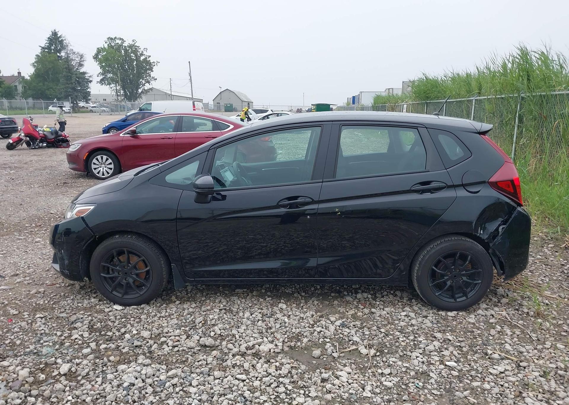 2016 HONDA FIT
