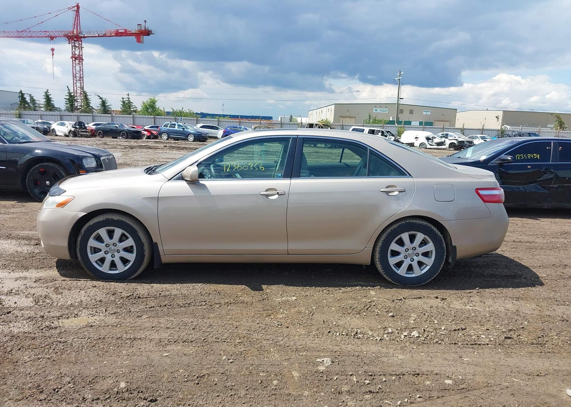 2007 TOYOTA CAMRY LE V6