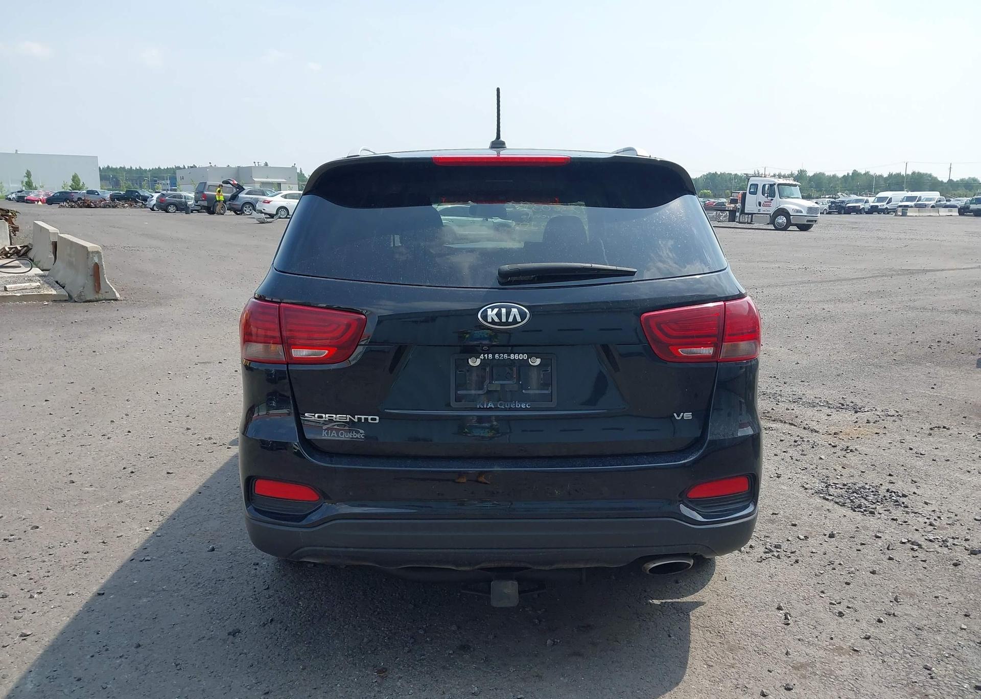 2020 KIA SORENTO S