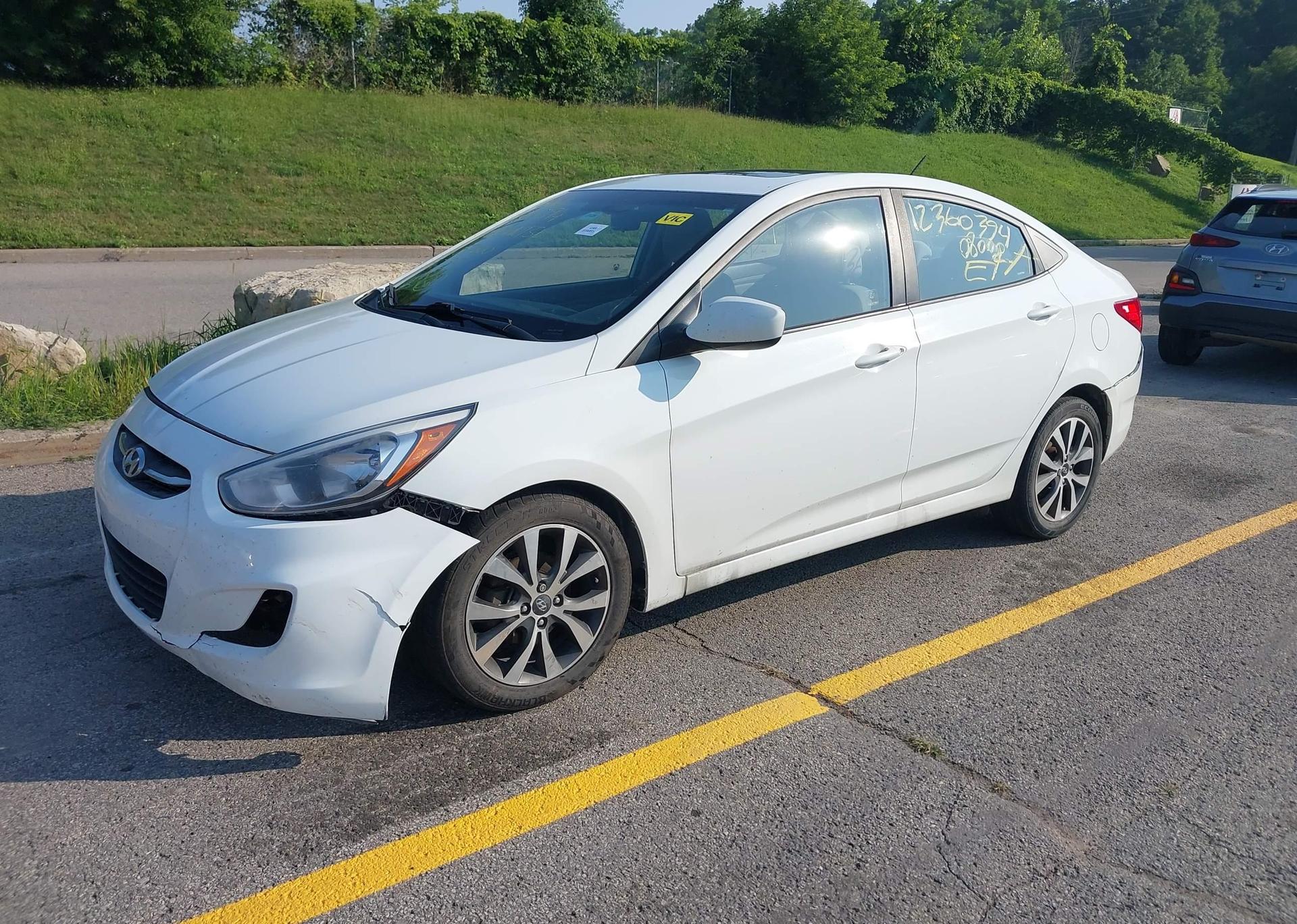 2016 HYUNDAI ACCENT SE