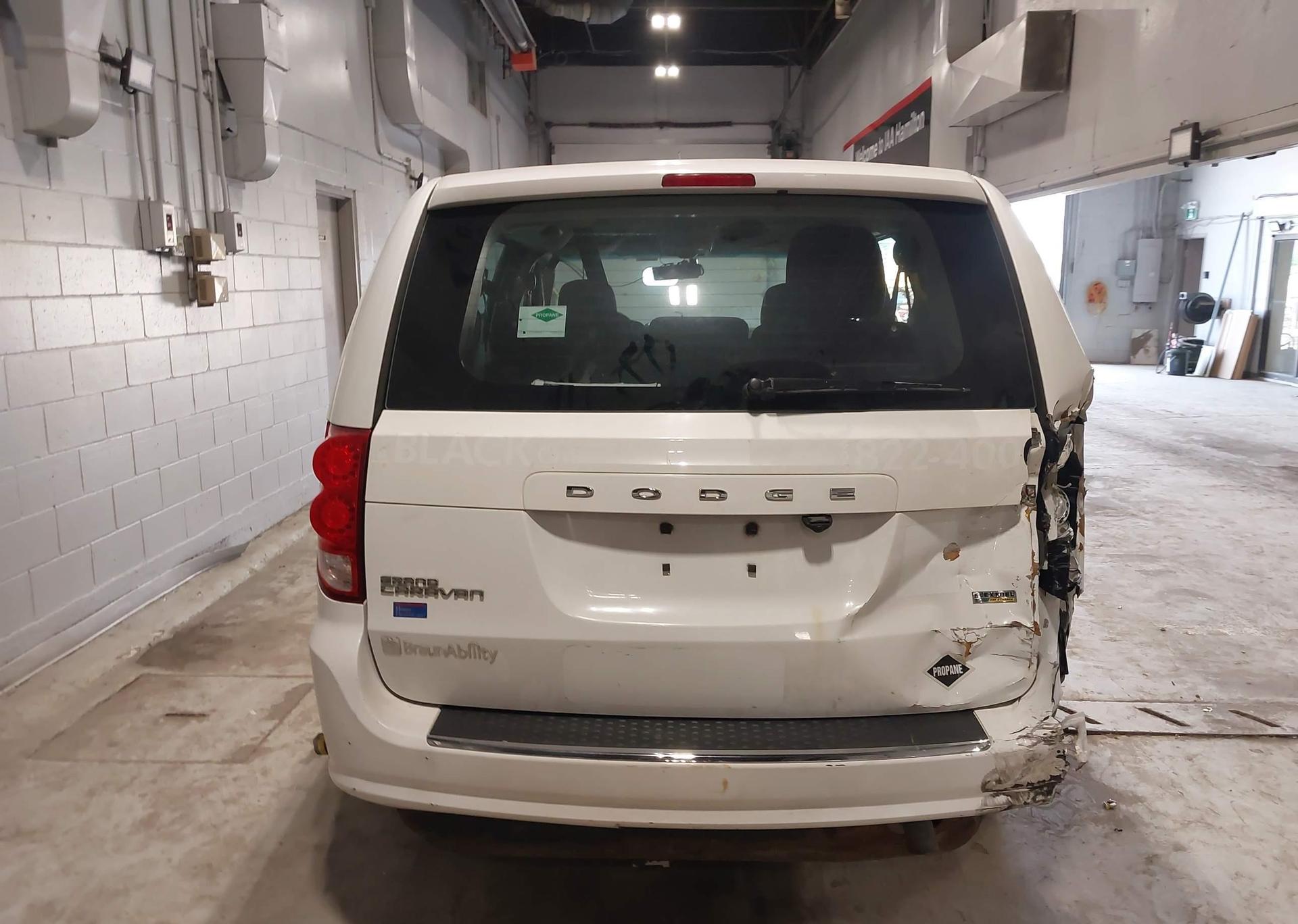 2016 DODGE GRAND CARAVAN SE