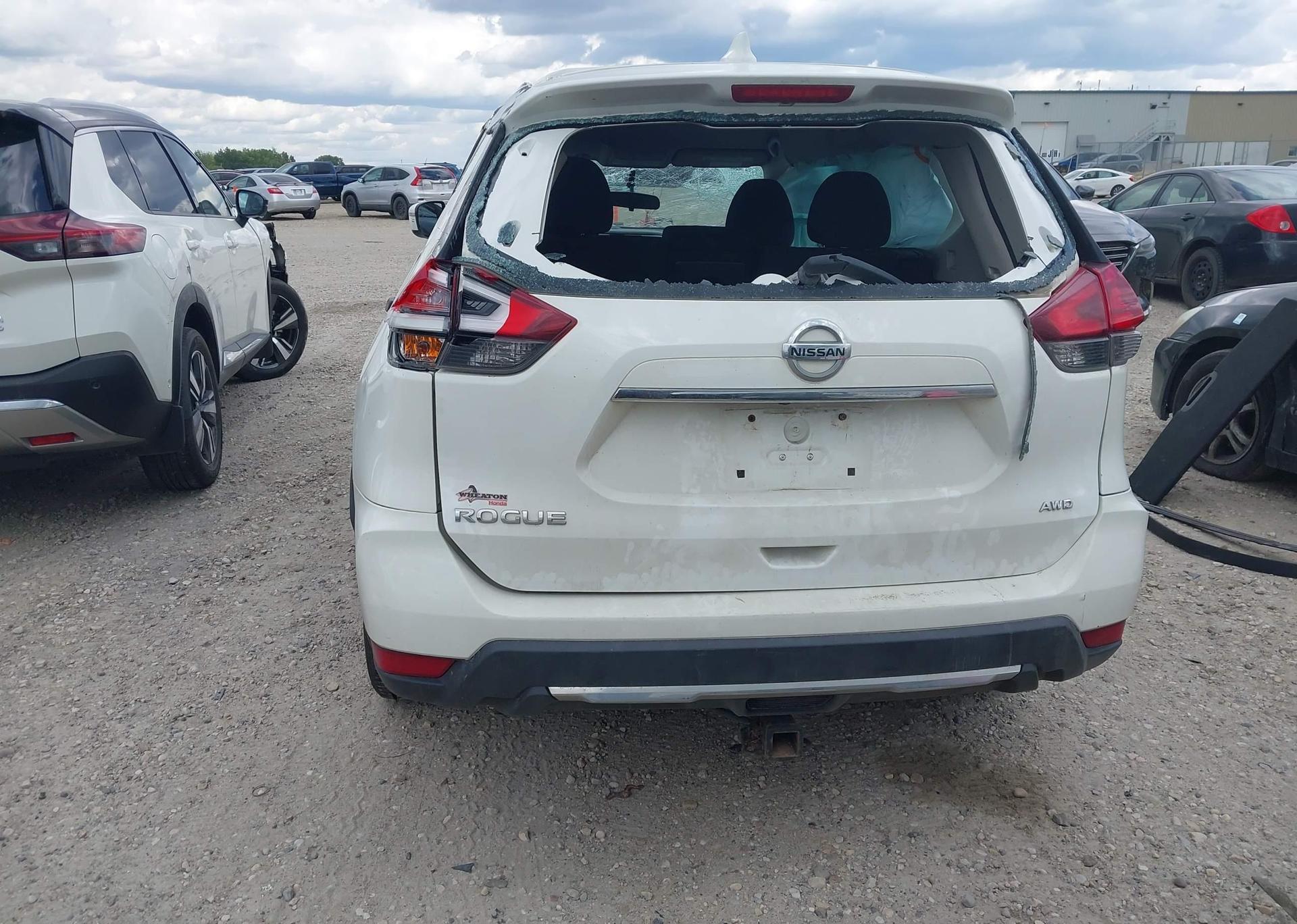 2017 NISSAN ROGUE S