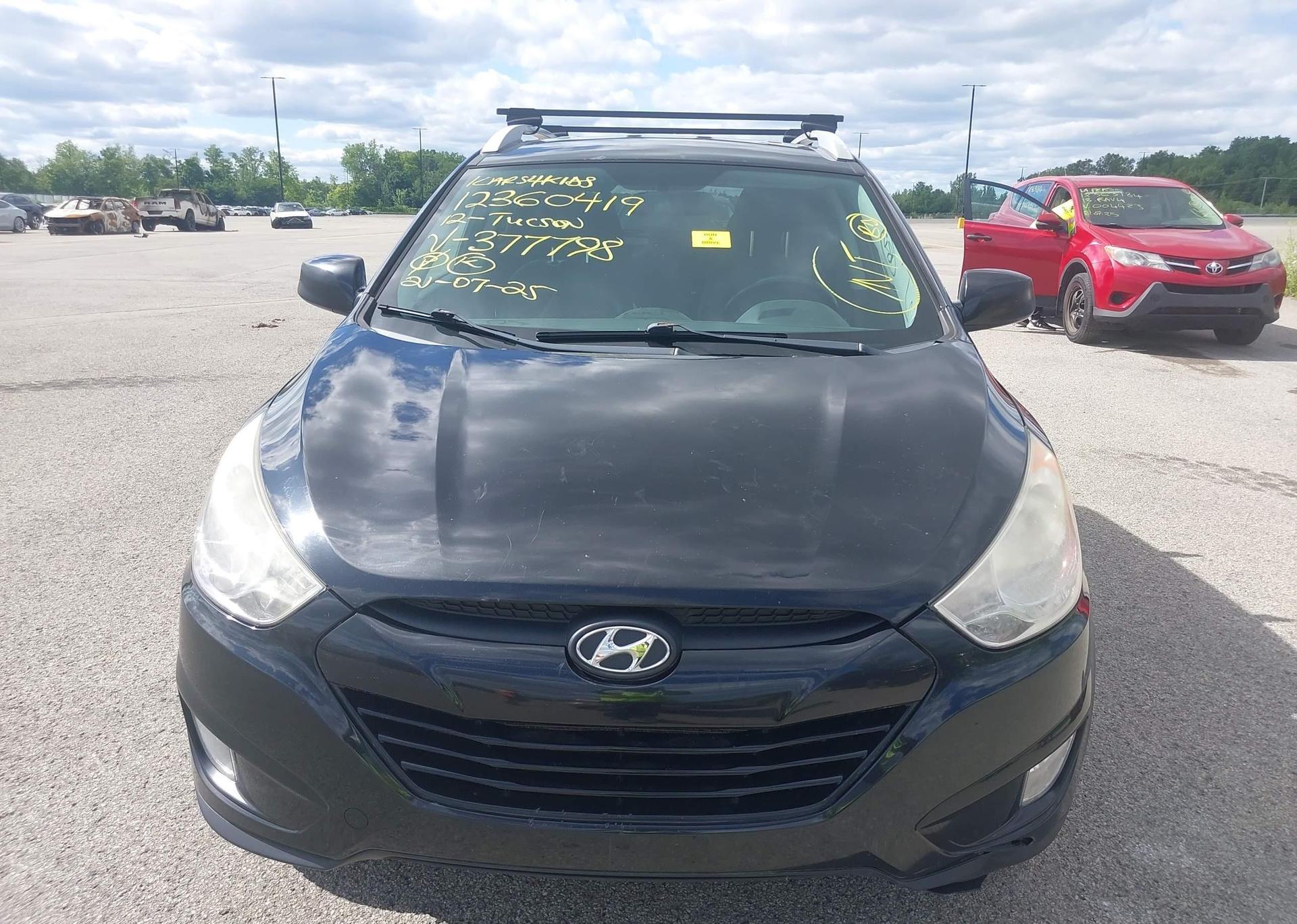 2012 HYUNDAI TUCSON GLS