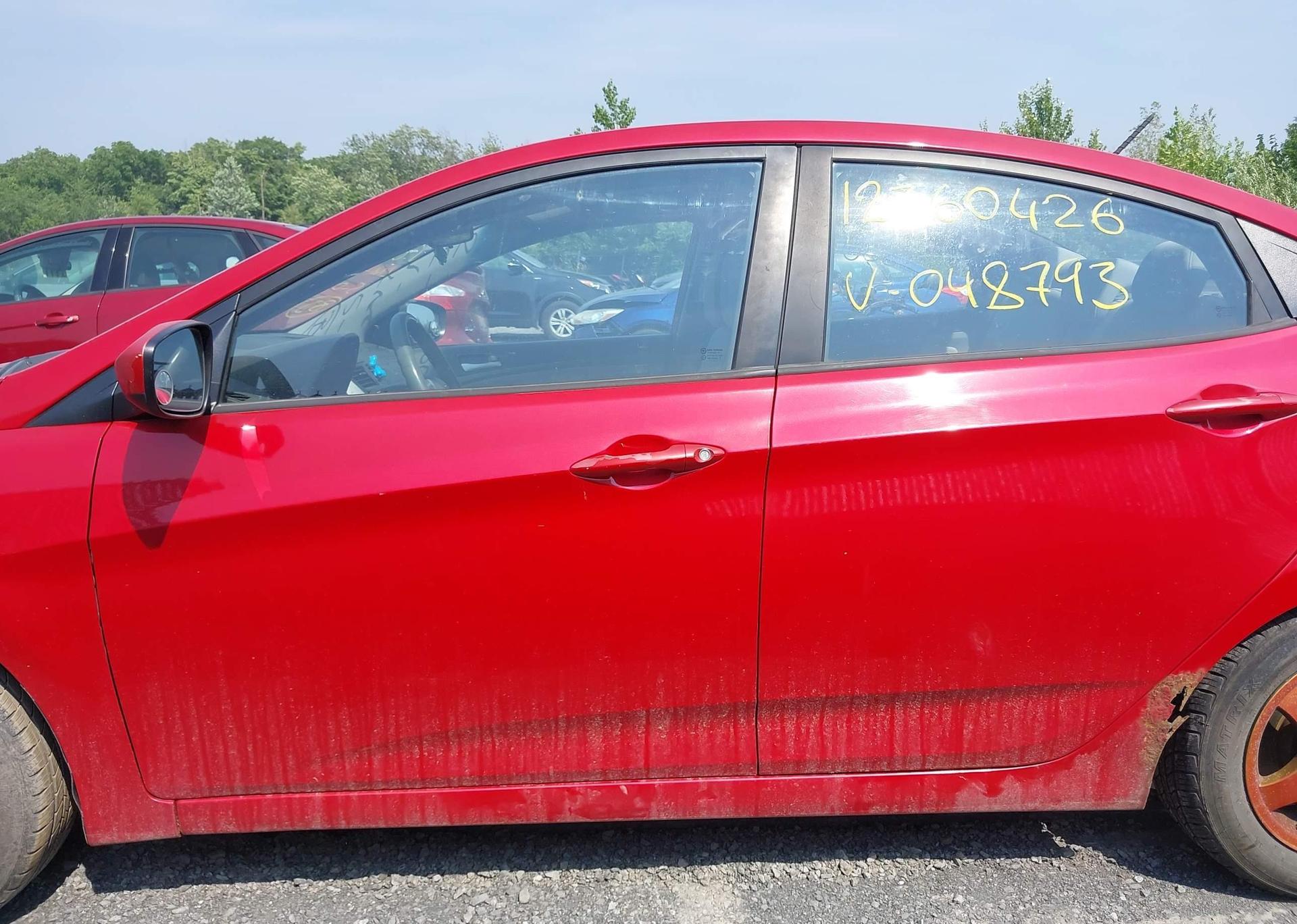 2012 HYUNDAI ACCENT GLS