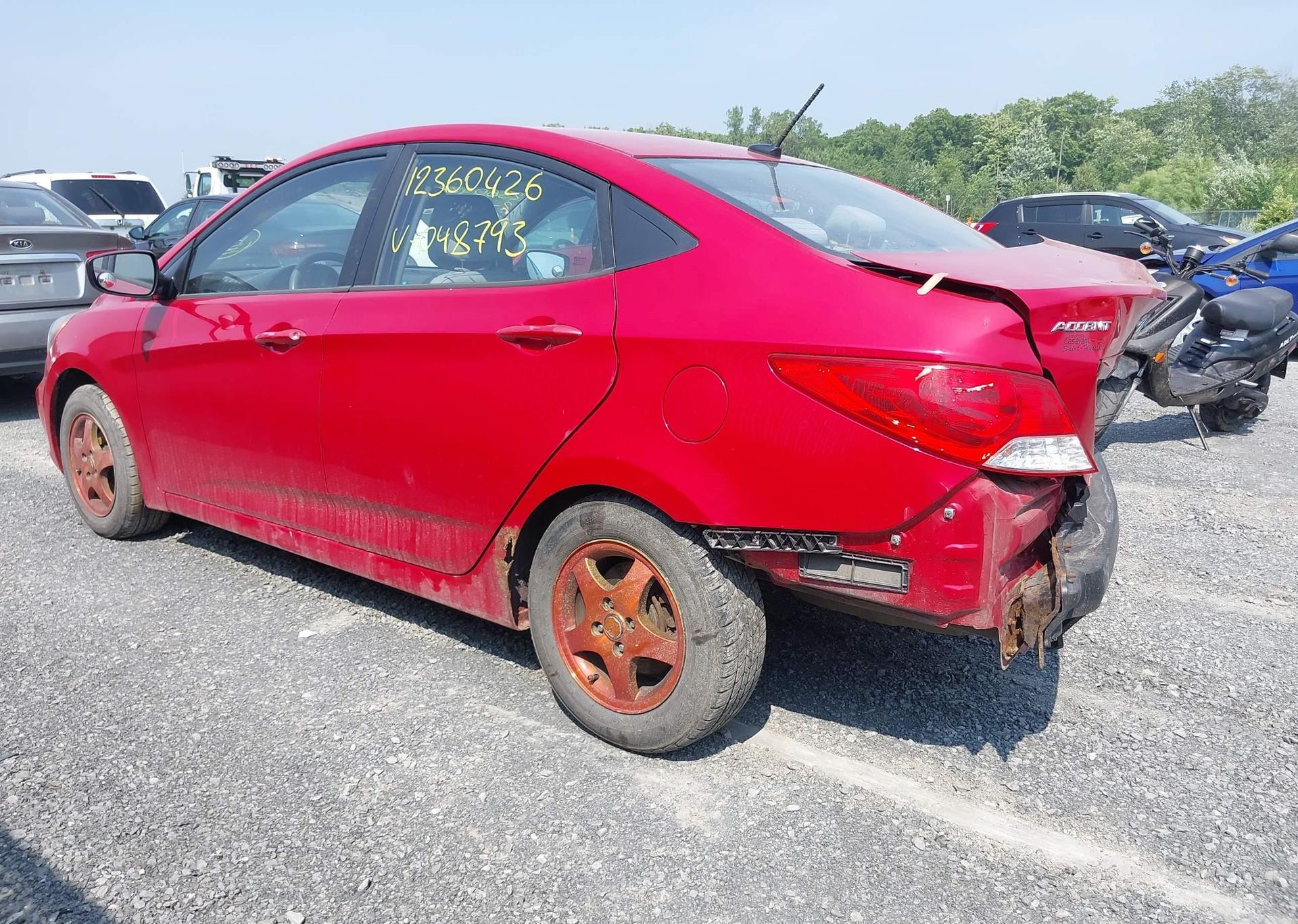 2012 HYUNDAI ACCENT GLS