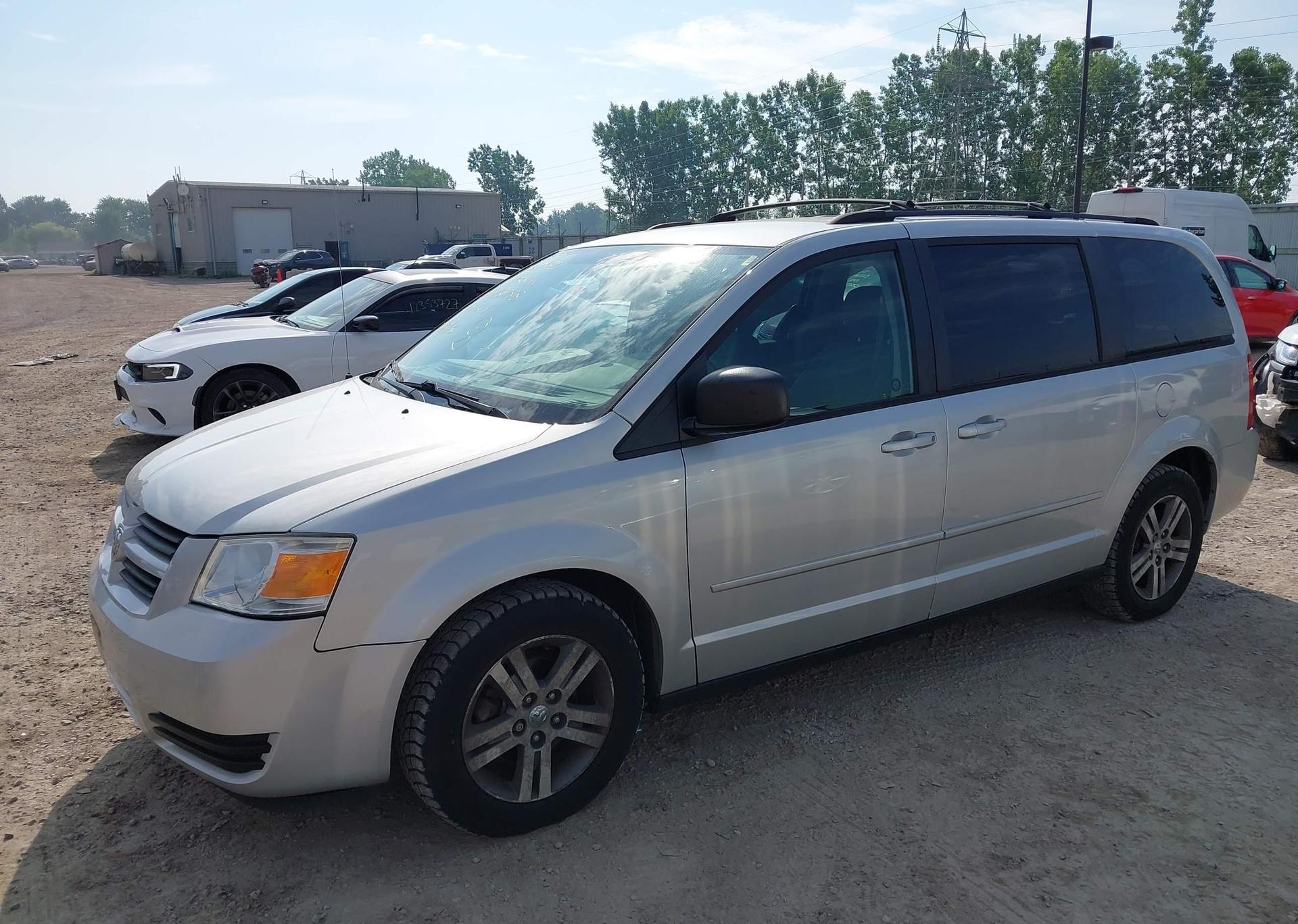 2010 DODGE GRAND CARAVAN SE