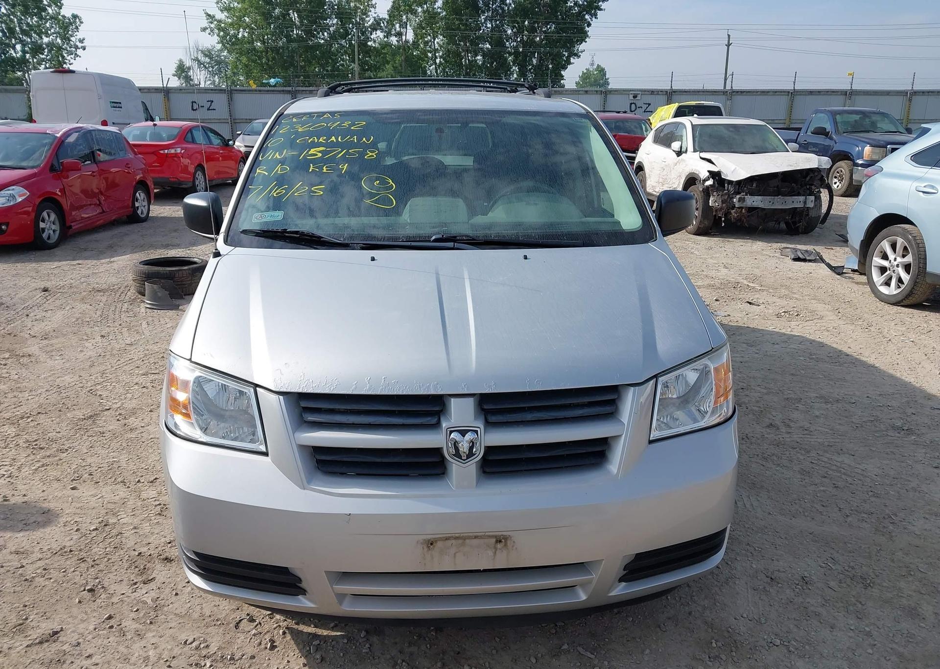 2010 DODGE GRAND CARAVAN SE