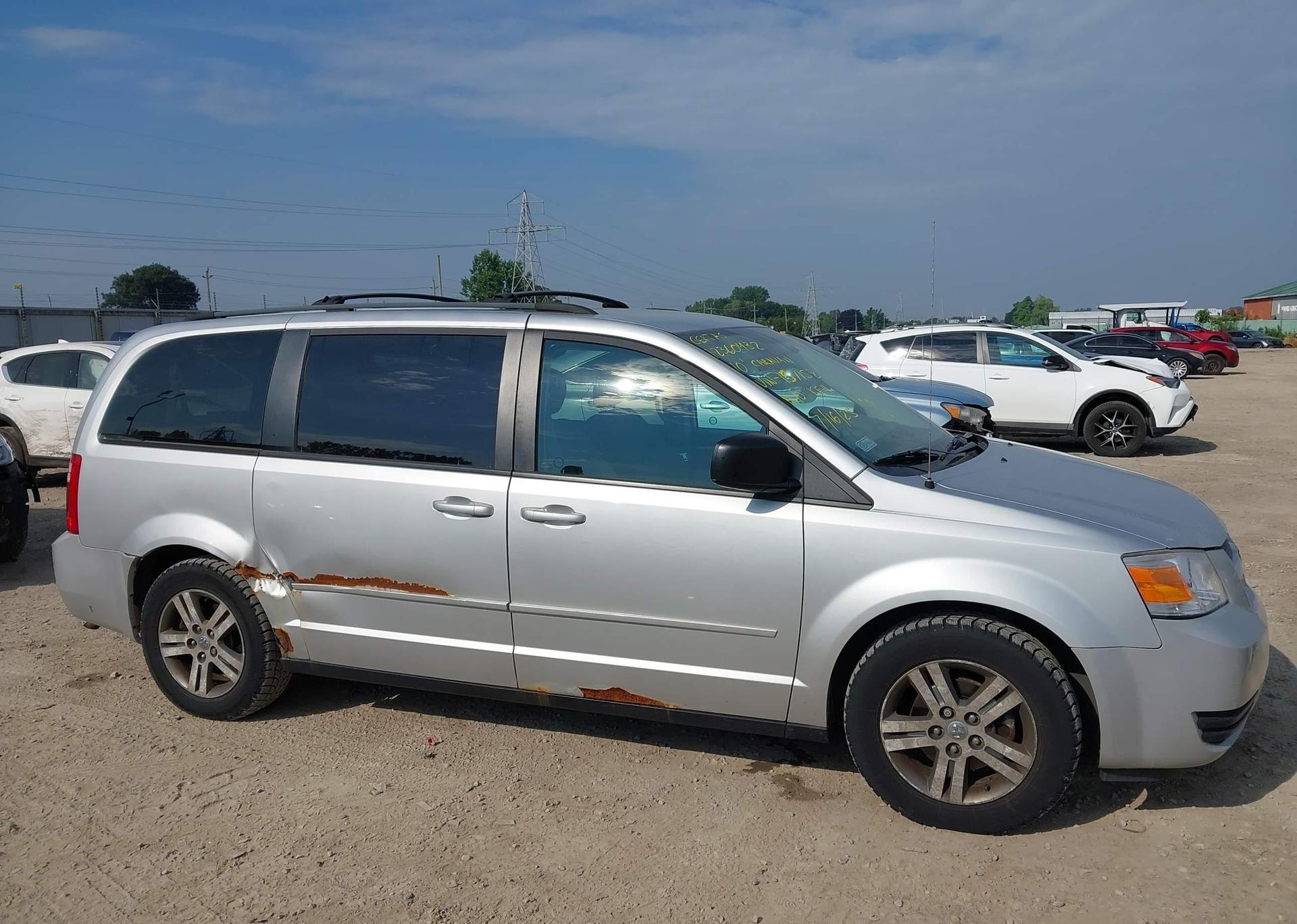 2010 DODGE GRAND CARAVAN SE