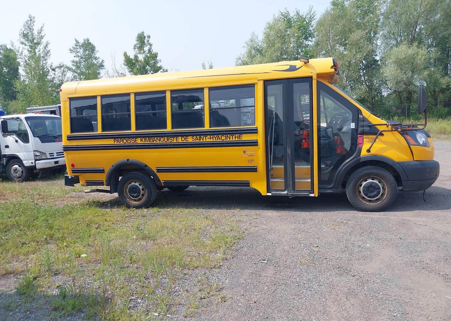 2015 FORD Transit 350