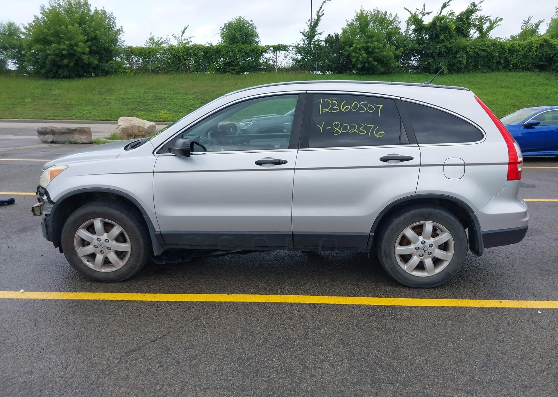 2011 HONDA CR-V LX