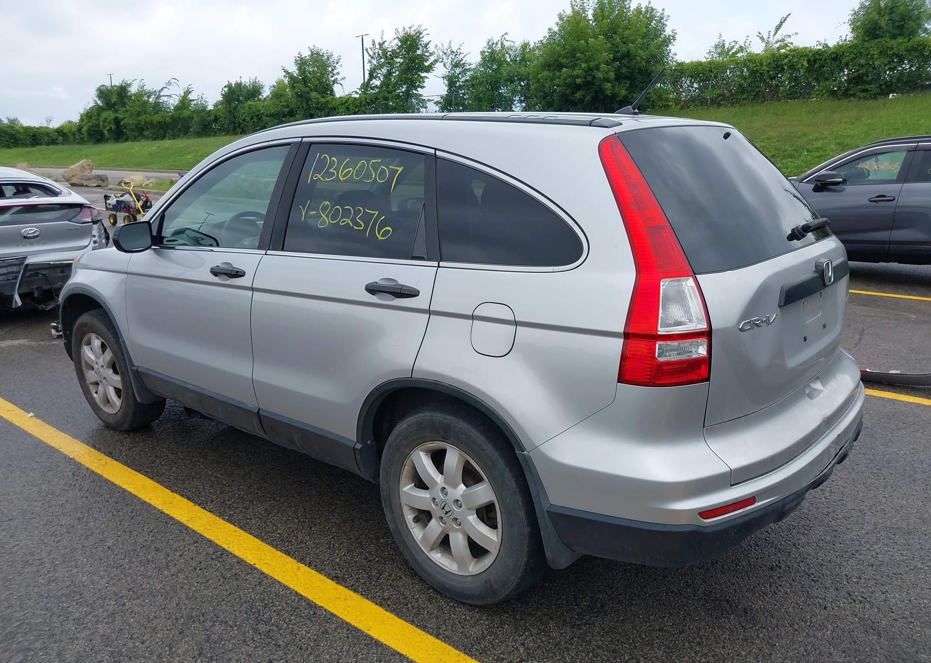 2011 HONDA CR-V LX