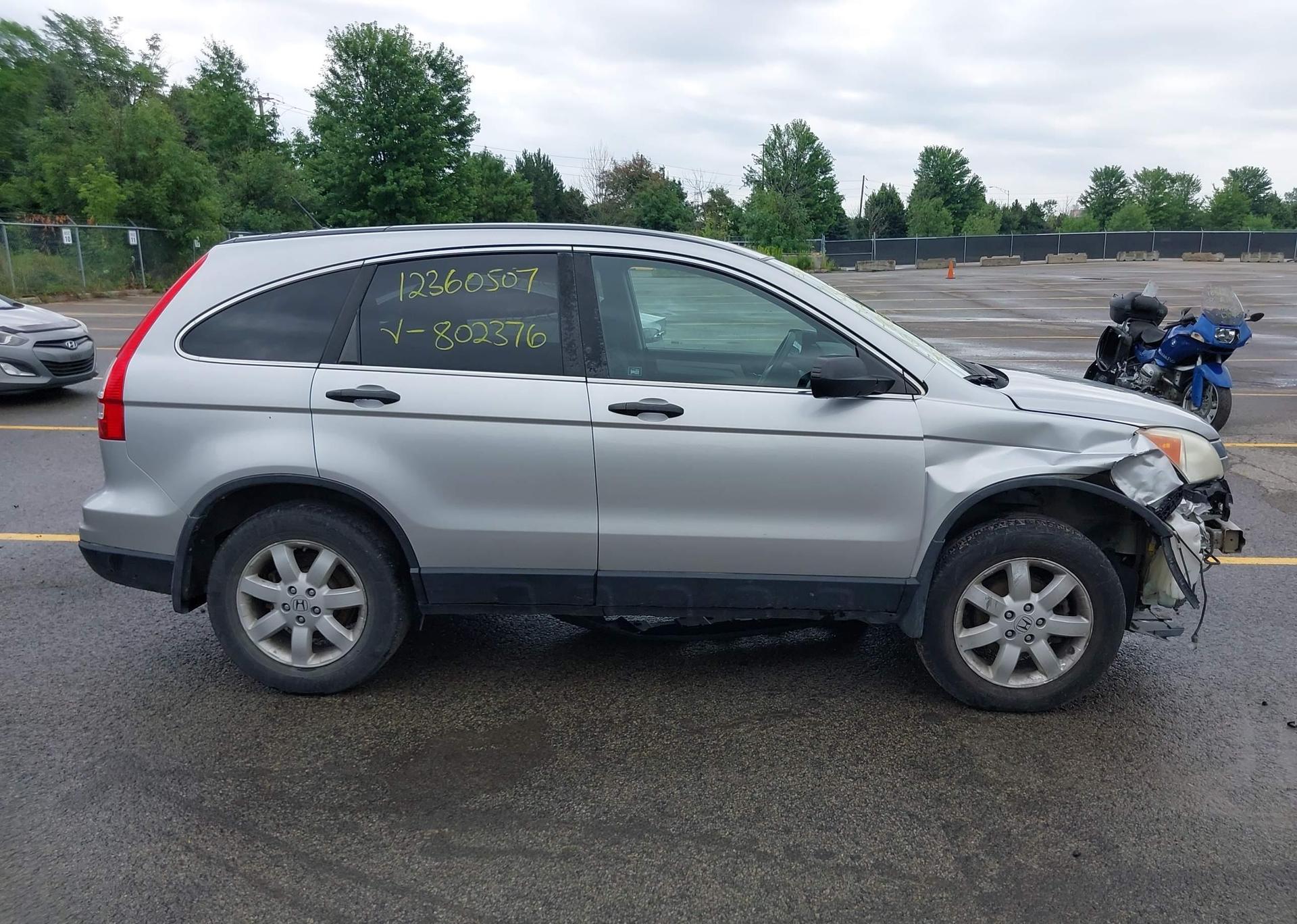 2011 HONDA CR-V LX