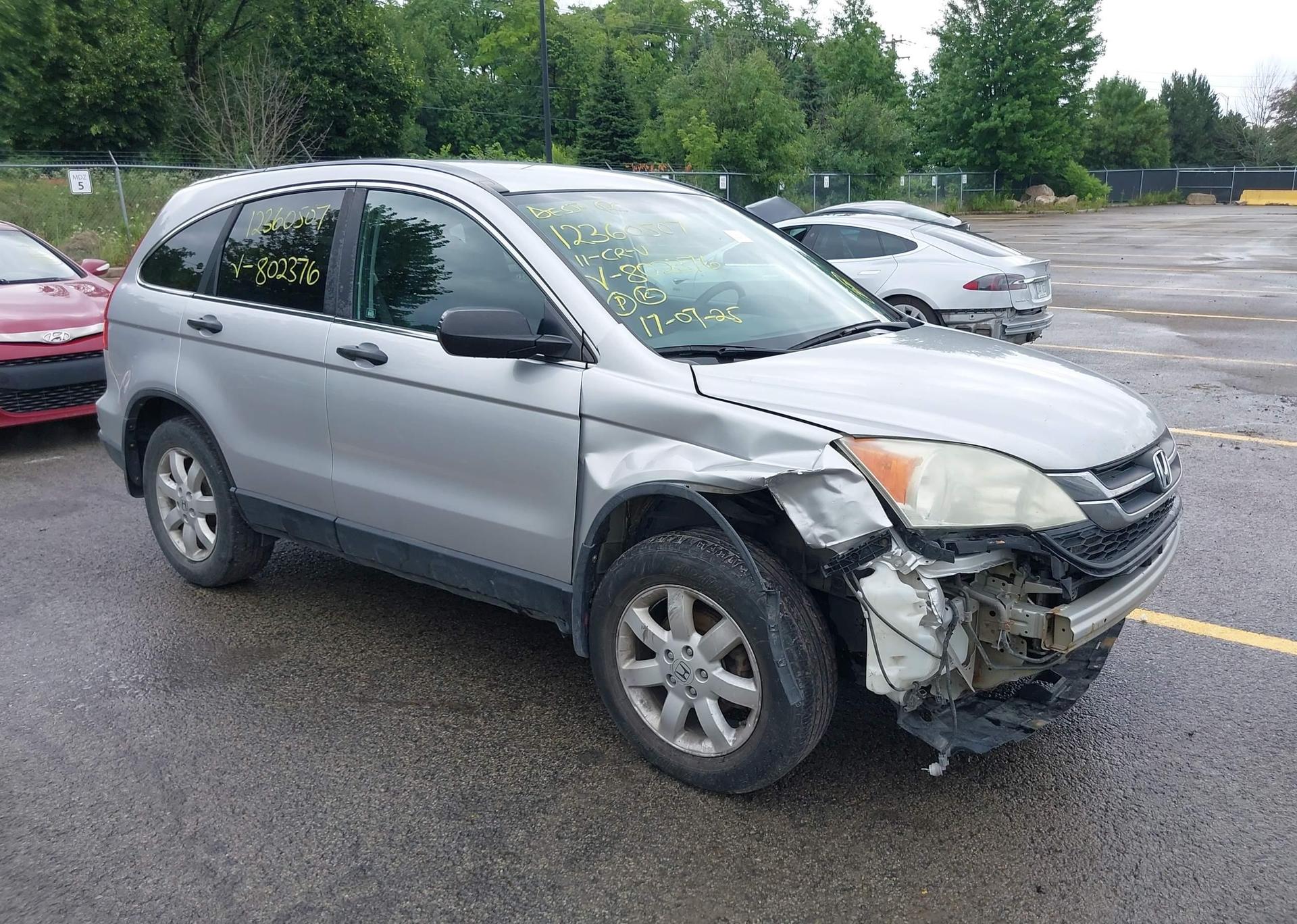 2011 HONDA CR-V LX