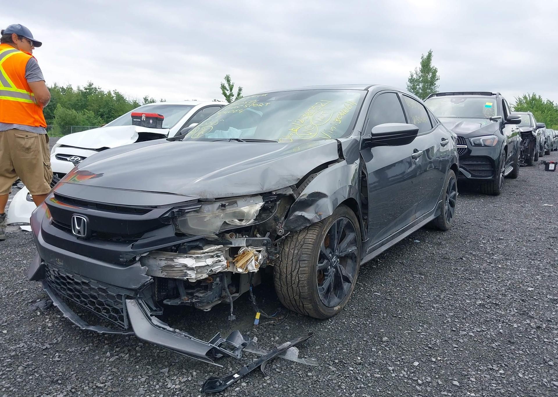2018 HONDA CIVIC SPORT