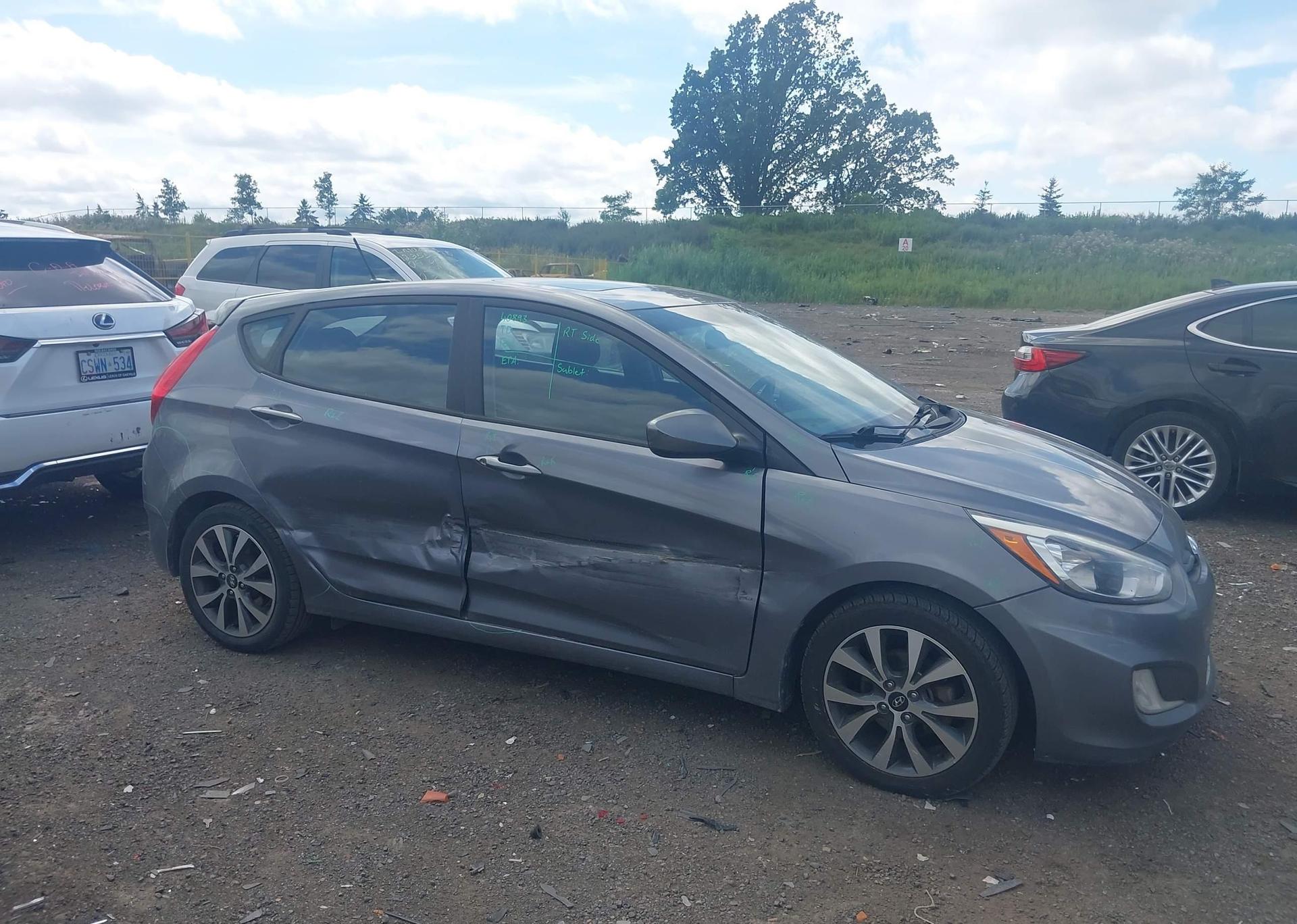 2015 HYUNDAI ACCENT SE