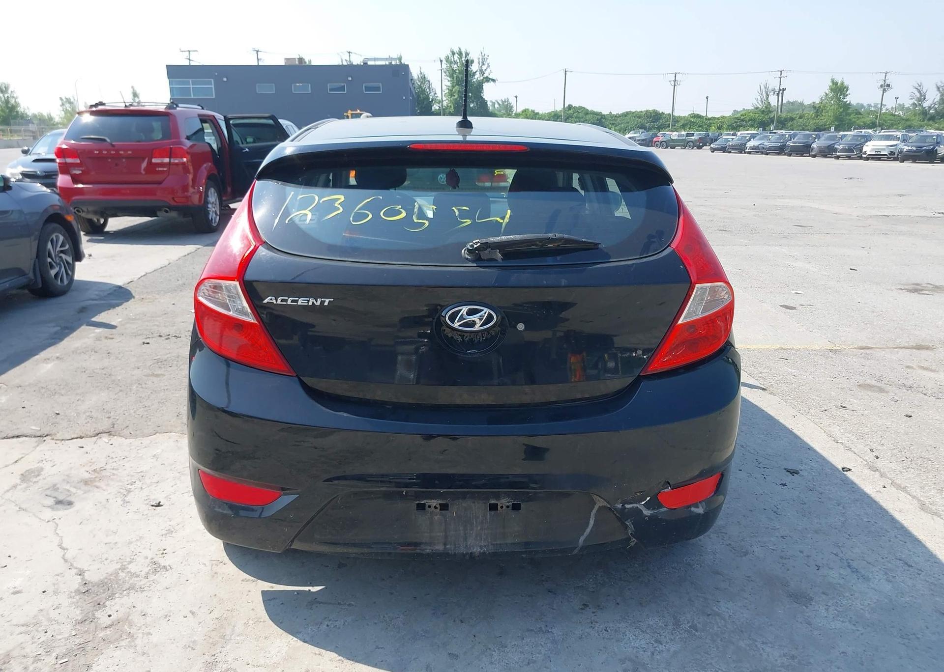 2014 HYUNDAI ACCENT GLS