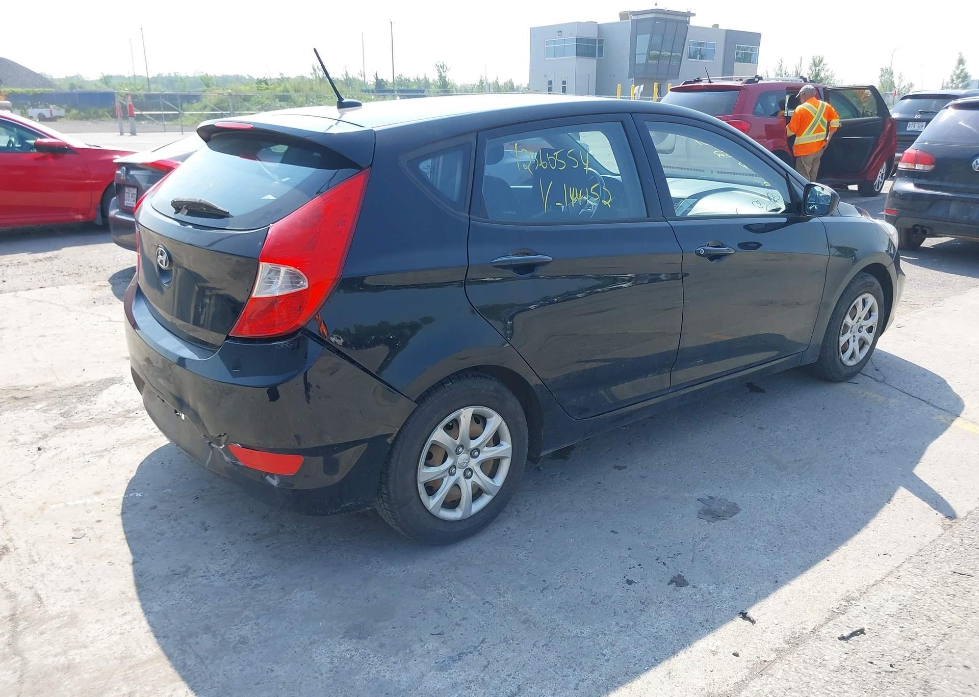 2014 HYUNDAI ACCENT GLS