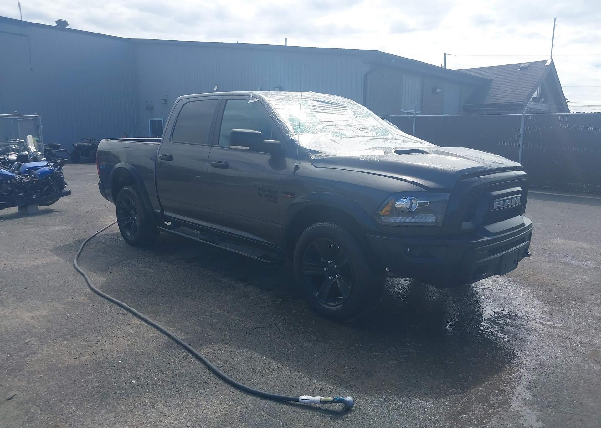 2024 RAM 1500 CLASSIC SLT