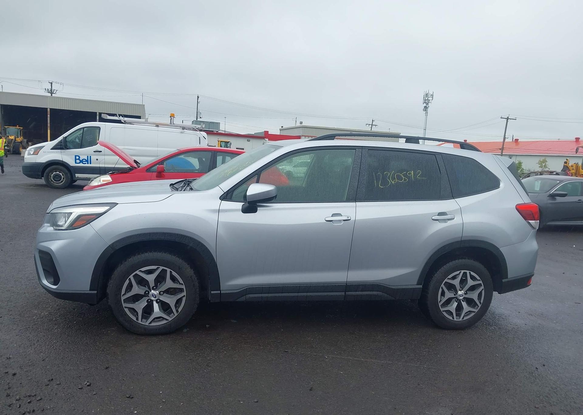 2019 SUBARU FORESTER
