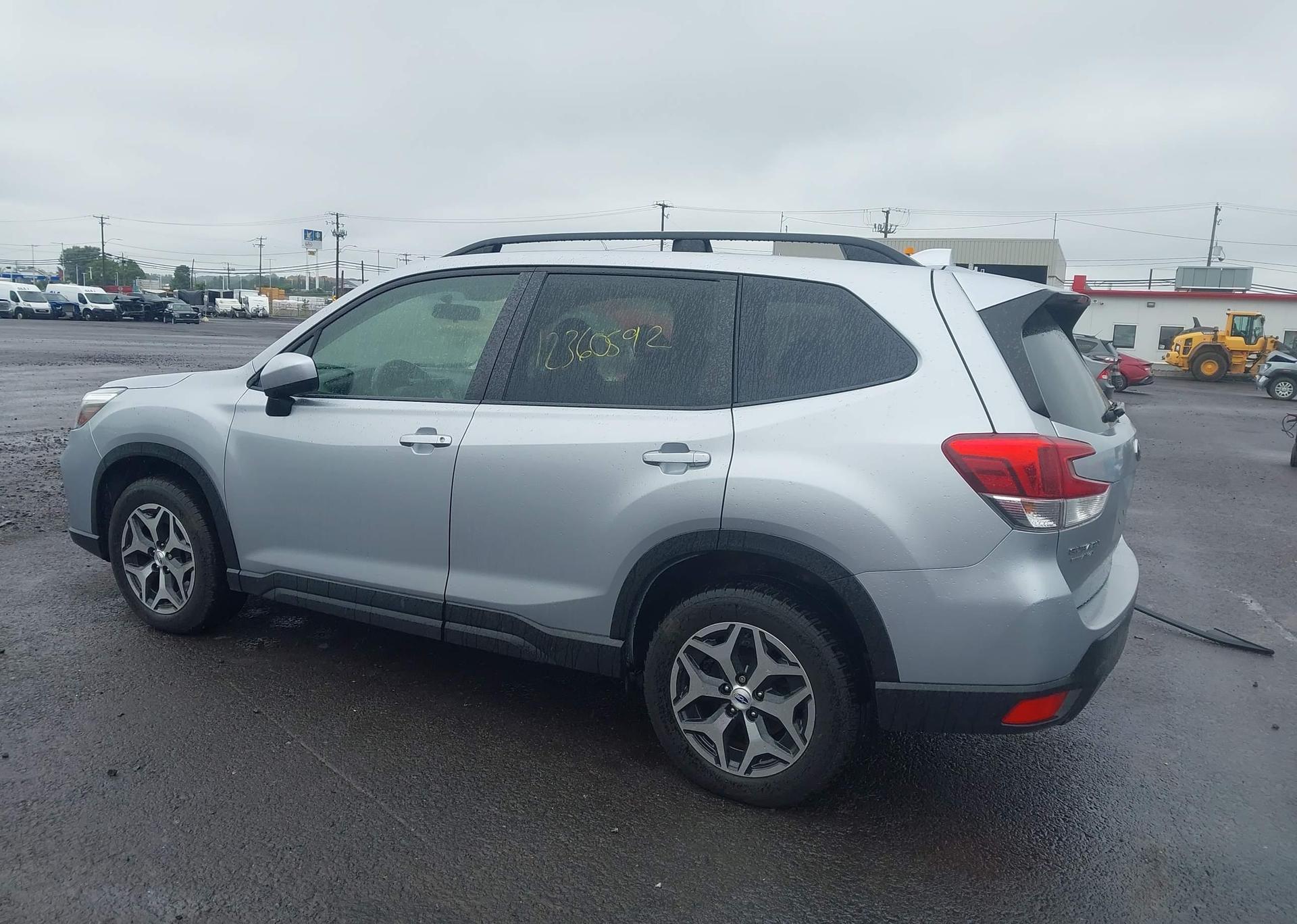 2019 SUBARU FORESTER