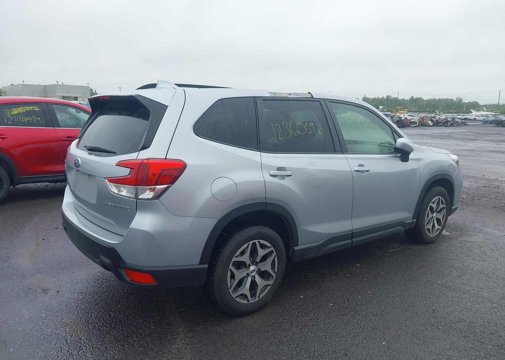 2019 SUBARU FORESTER