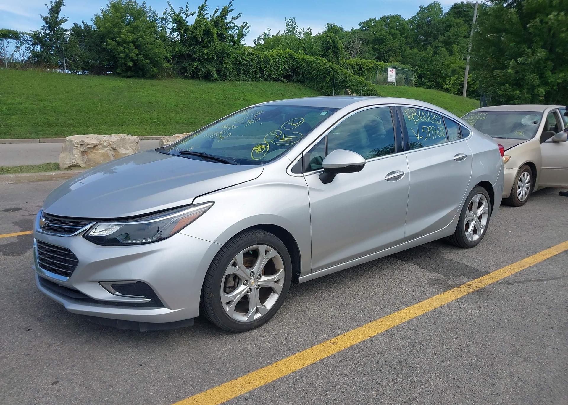2017 CHEVROLET CRUZE