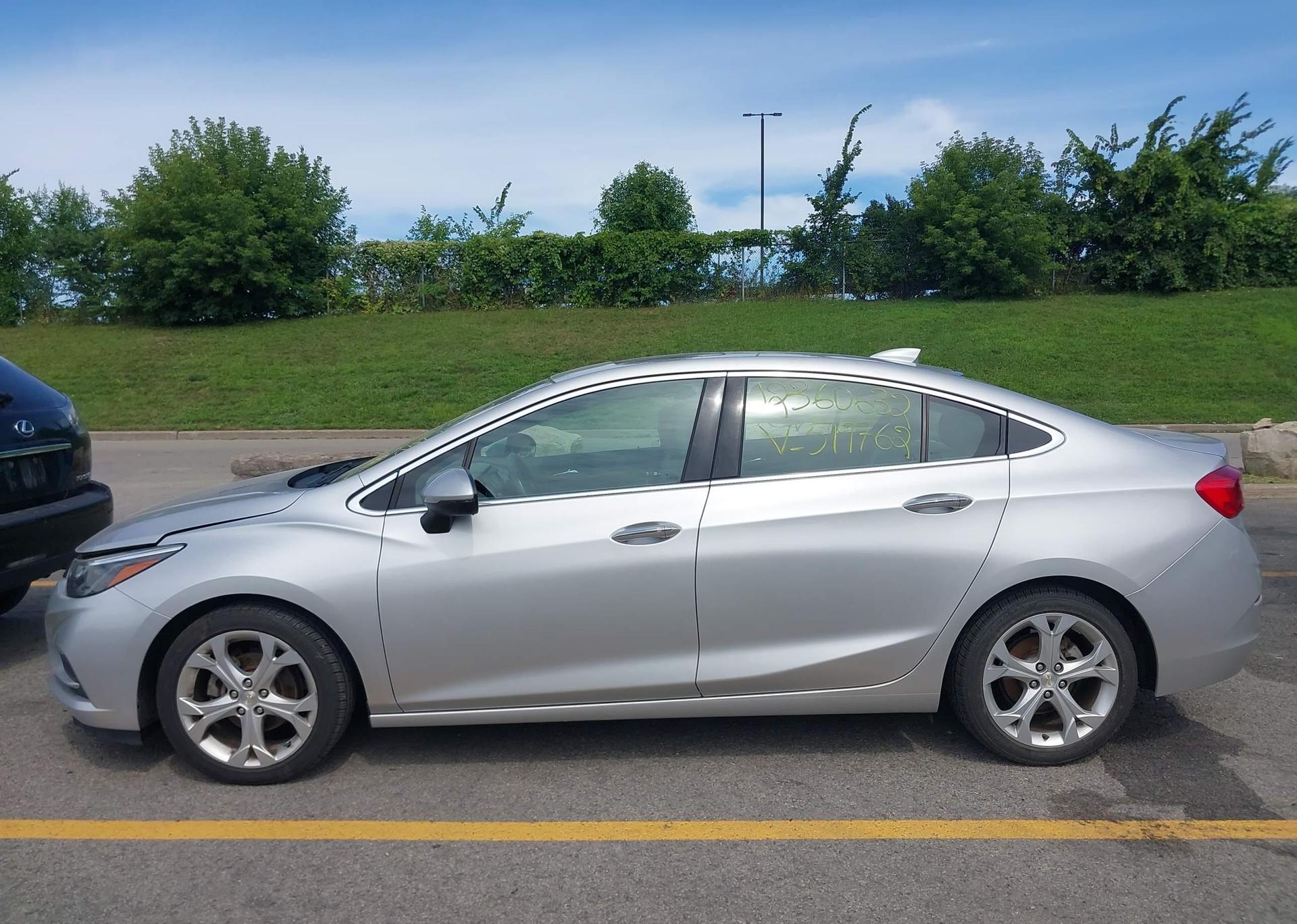 2017 CHEVROLET CRUZE