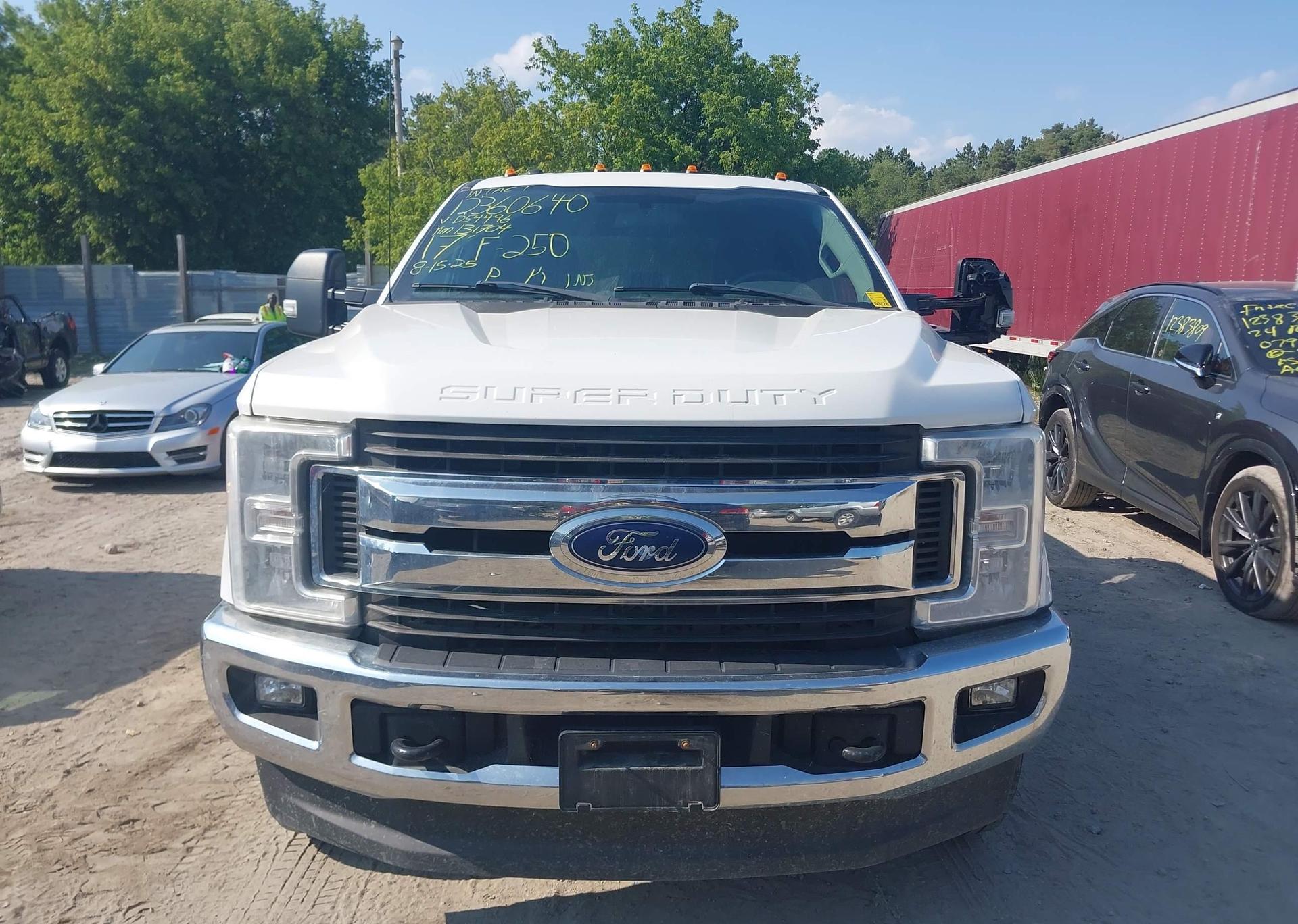 2017 FORD F-250 XLT