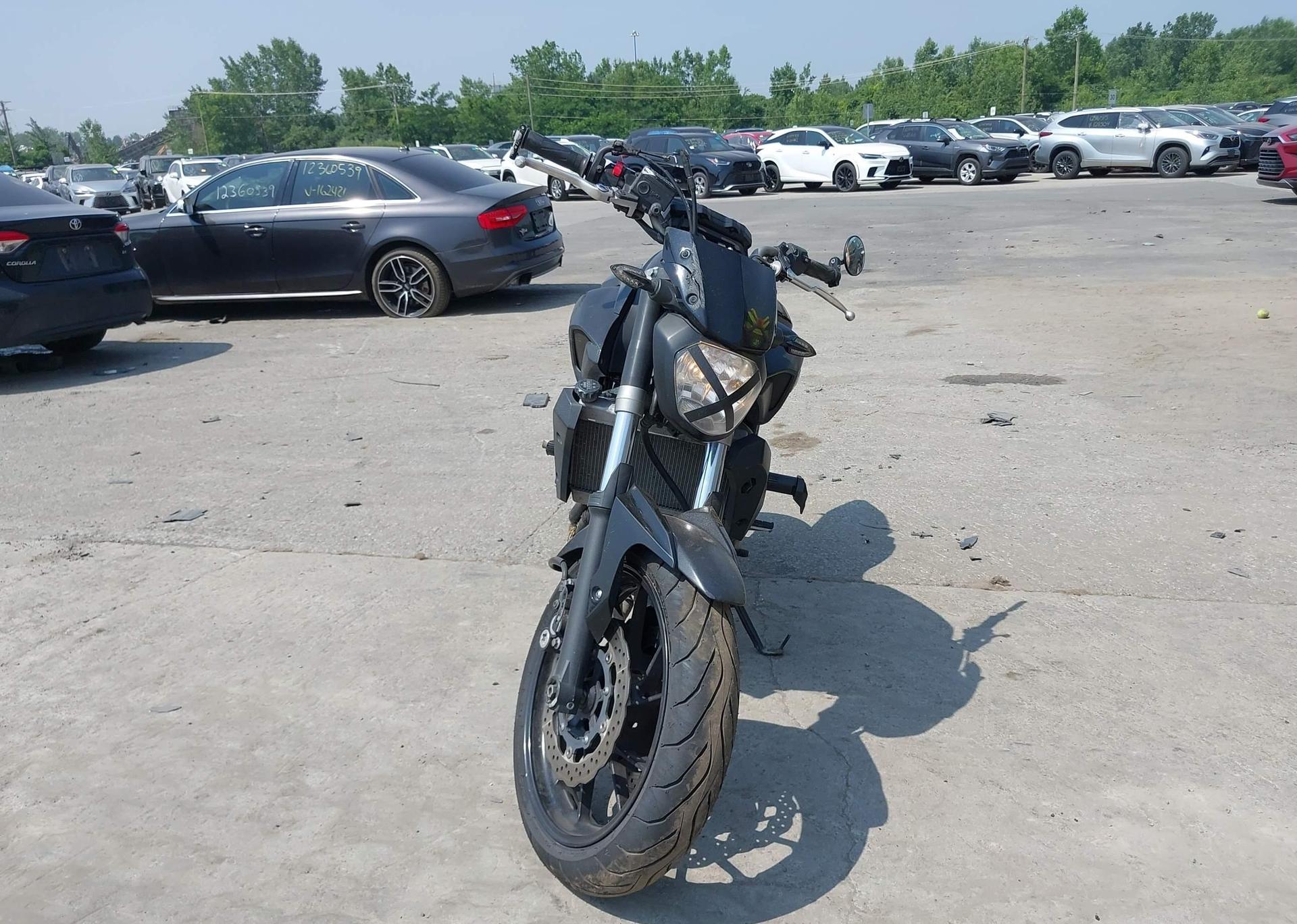 2016 YAMAHA fz07