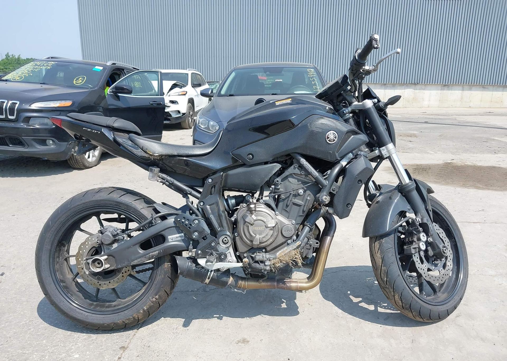 2016 YAMAHA fz07