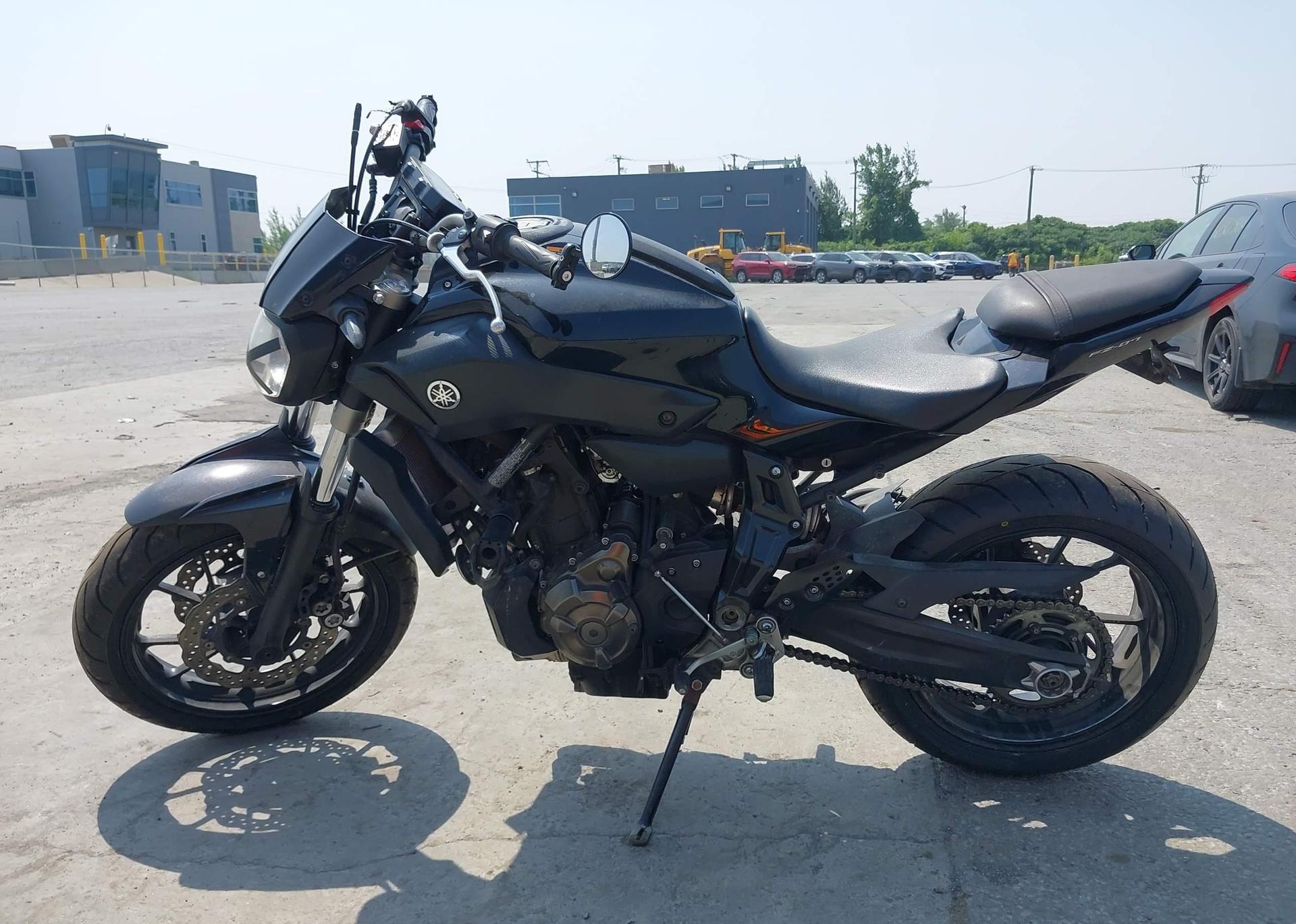 2016 YAMAHA fz07