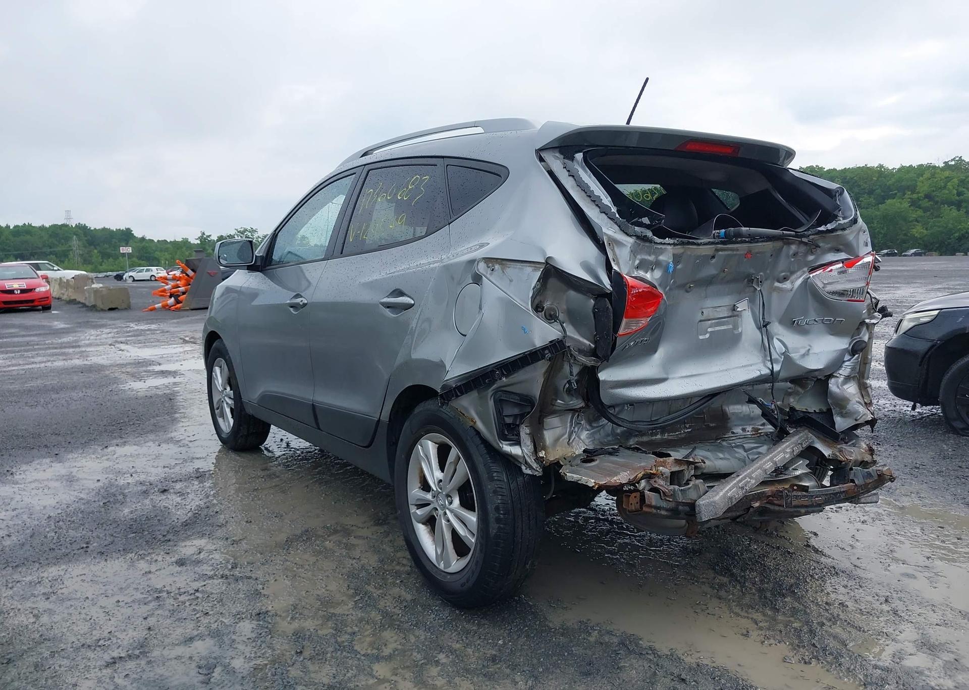 2011 HYUNDAI TUCSON GLS