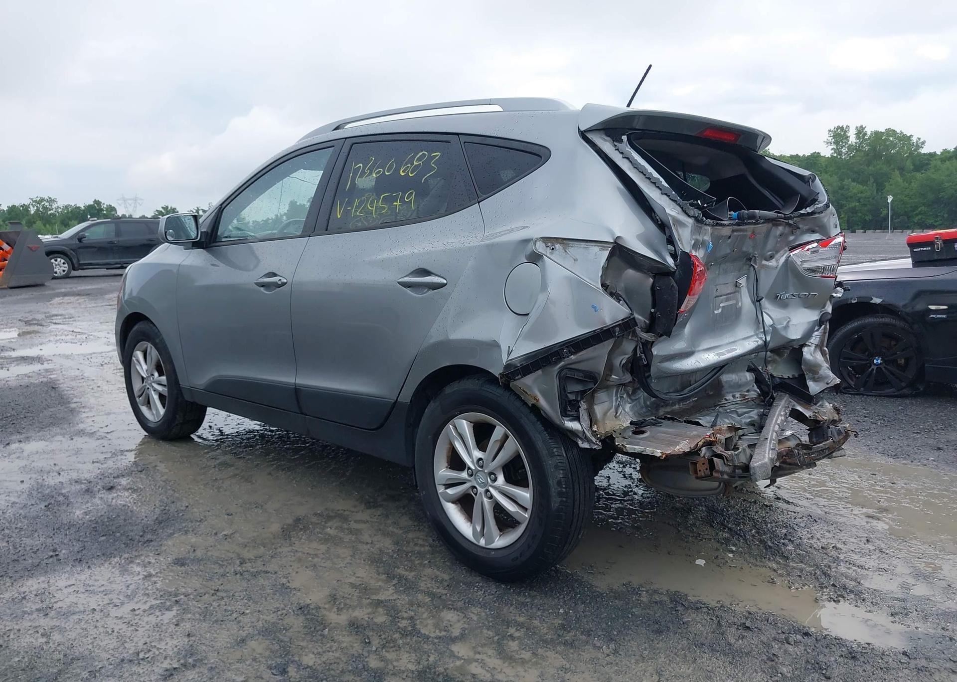 2011 HYUNDAI TUCSON GLS