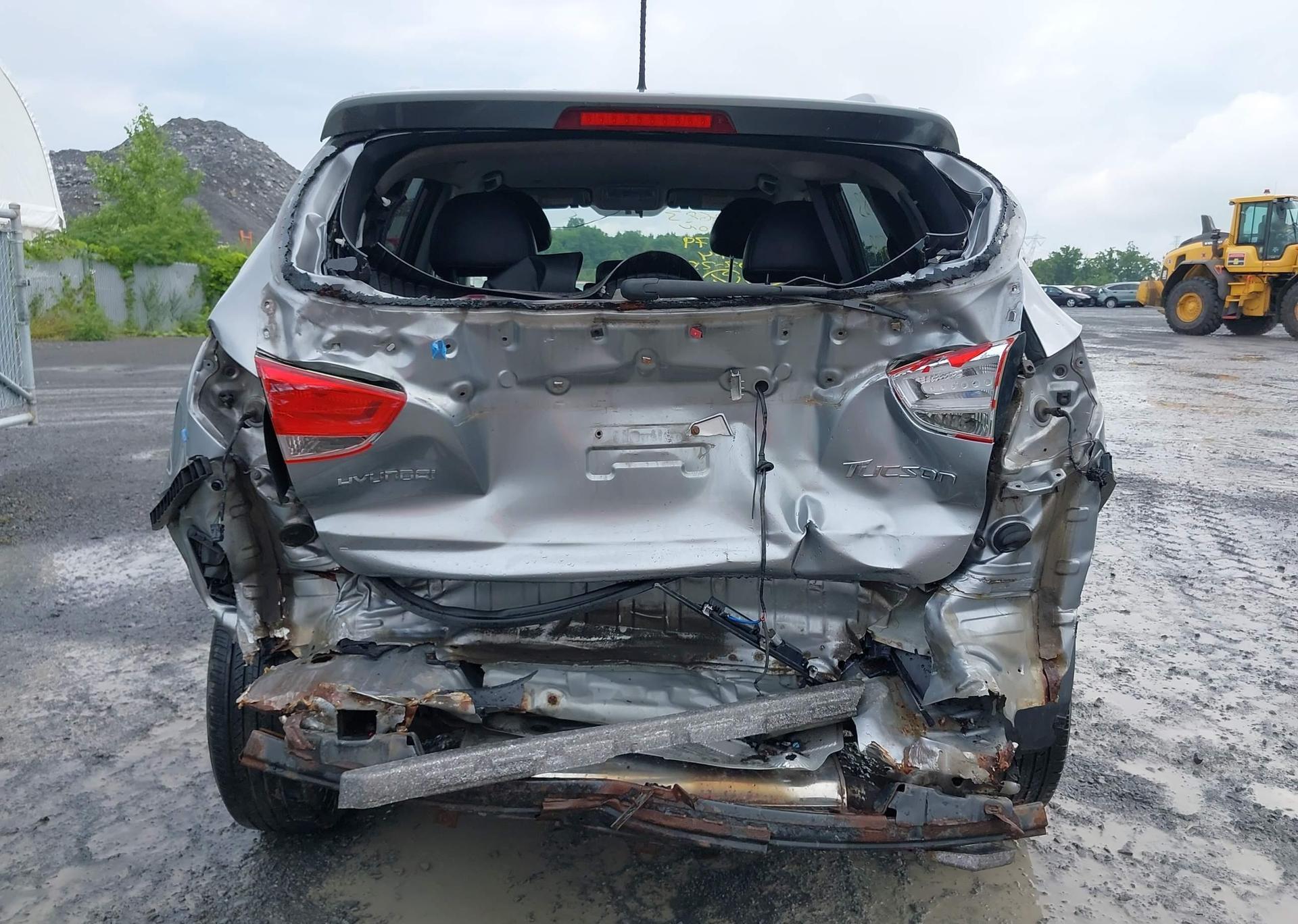 2011 HYUNDAI TUCSON GLS