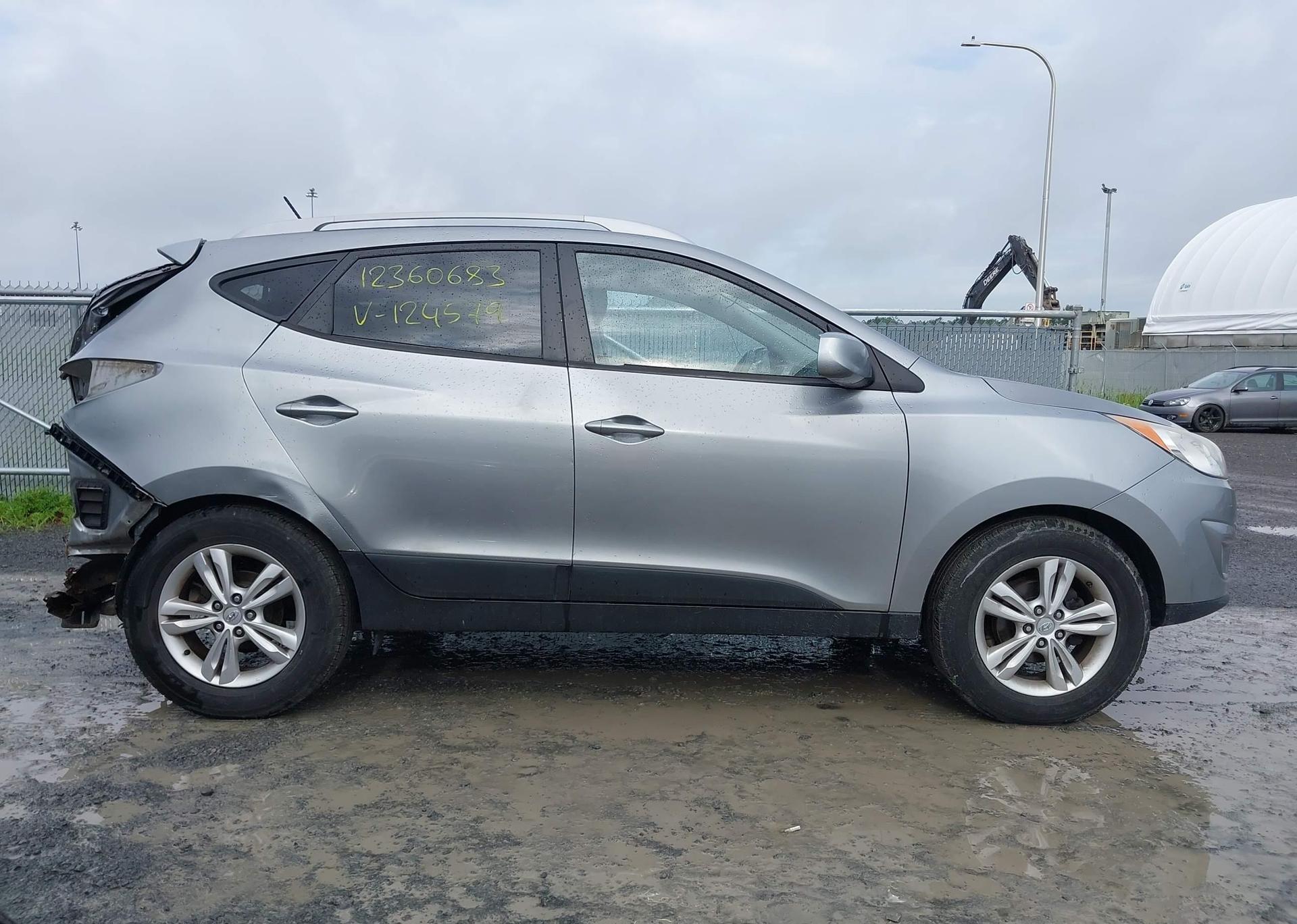 2011 HYUNDAI TUCSON GLS