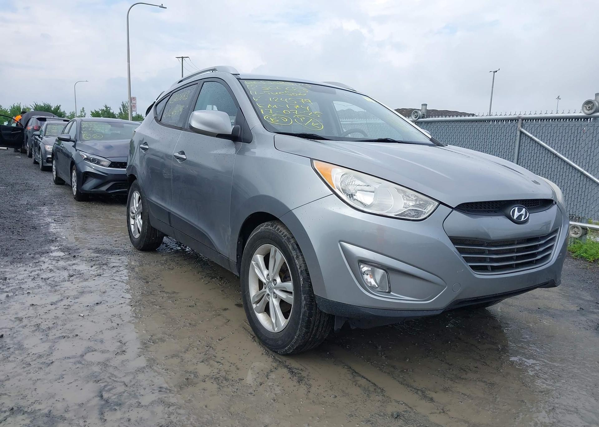 2011 HYUNDAI TUCSON GLS